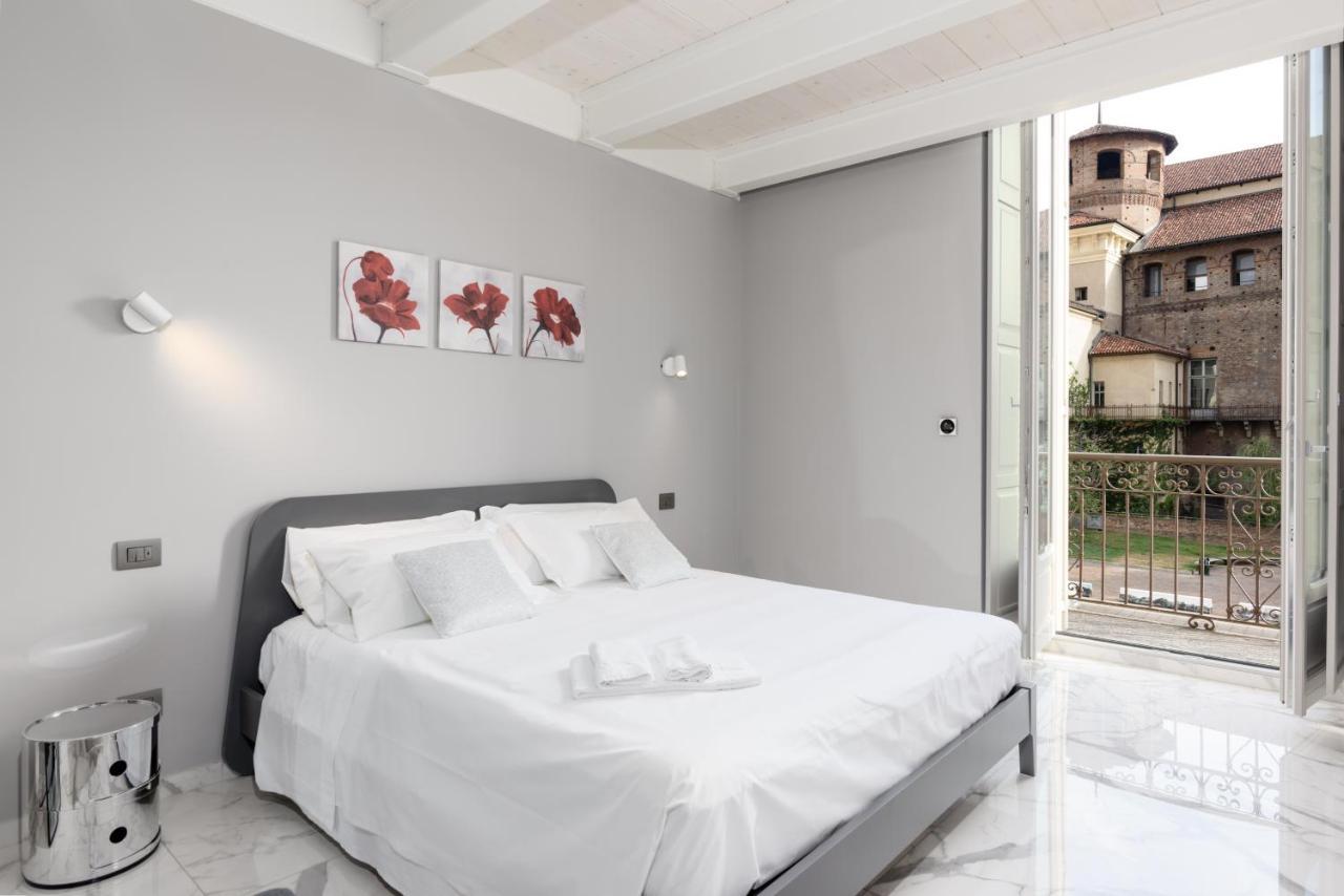 Suite with City View,1467340754:JPEG
