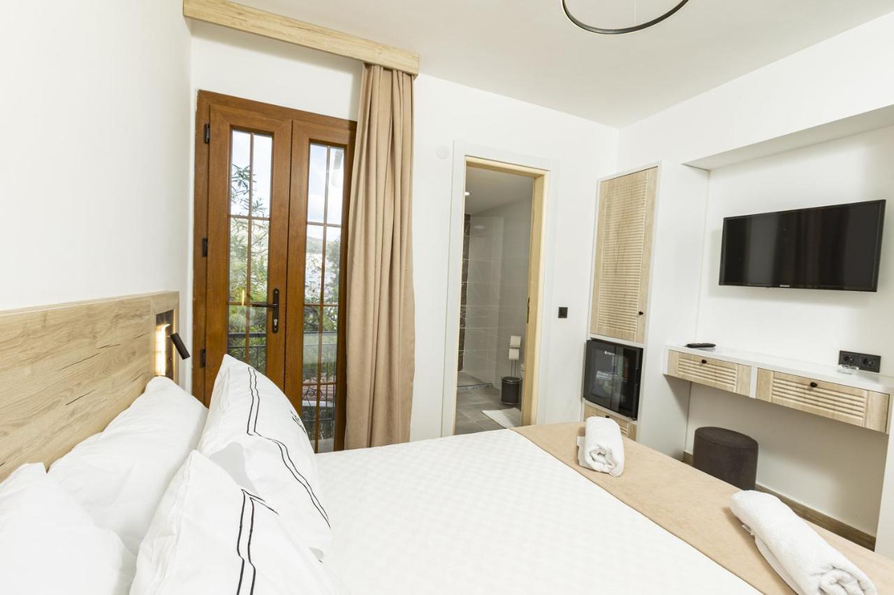 Standard Double Room,1469449892:JPEG