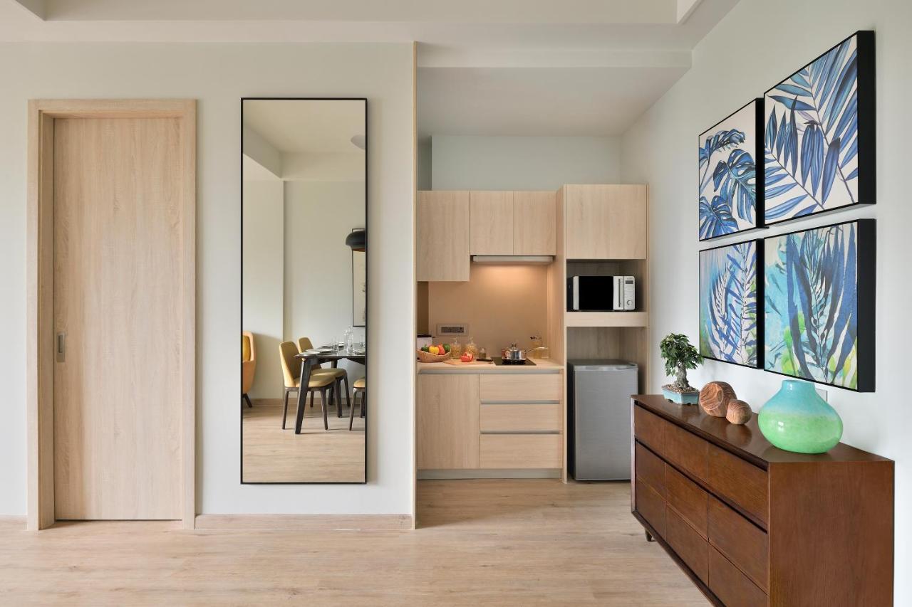 One Bedroom Premier - Enjoy Complimentary Hi-Tea Service from 4 PM to 6 PM,1473354229:JPEG