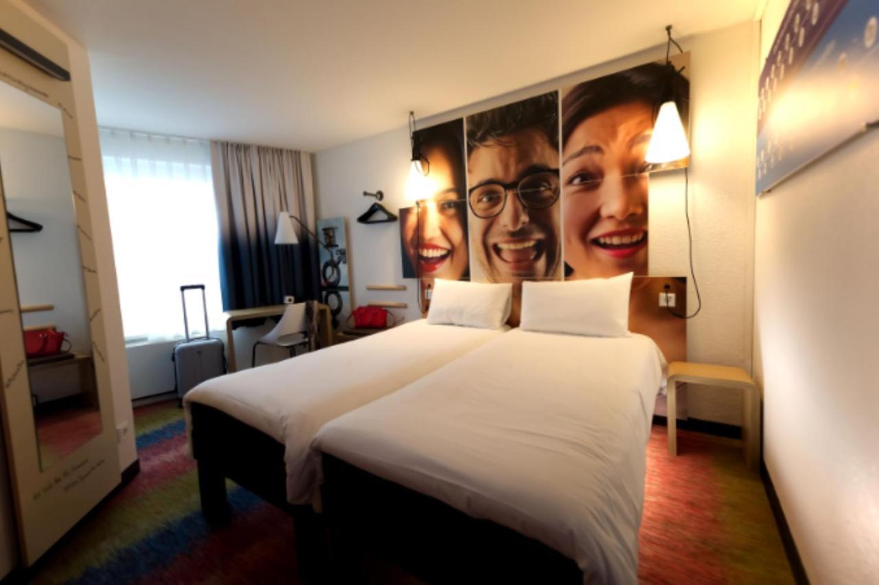 MyRoom By Peter - Habitación Doble Diversity in Cologne con 2 camas
