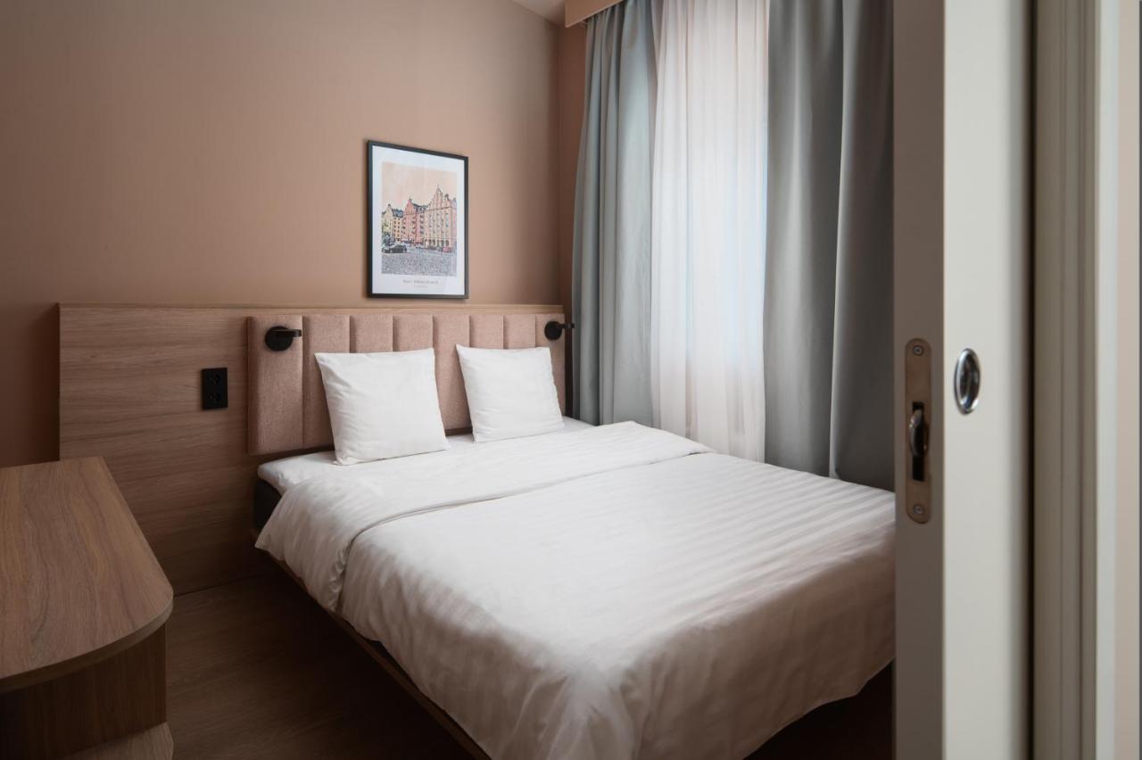 Two-Bedroom Apartment,1498661509:JPEG