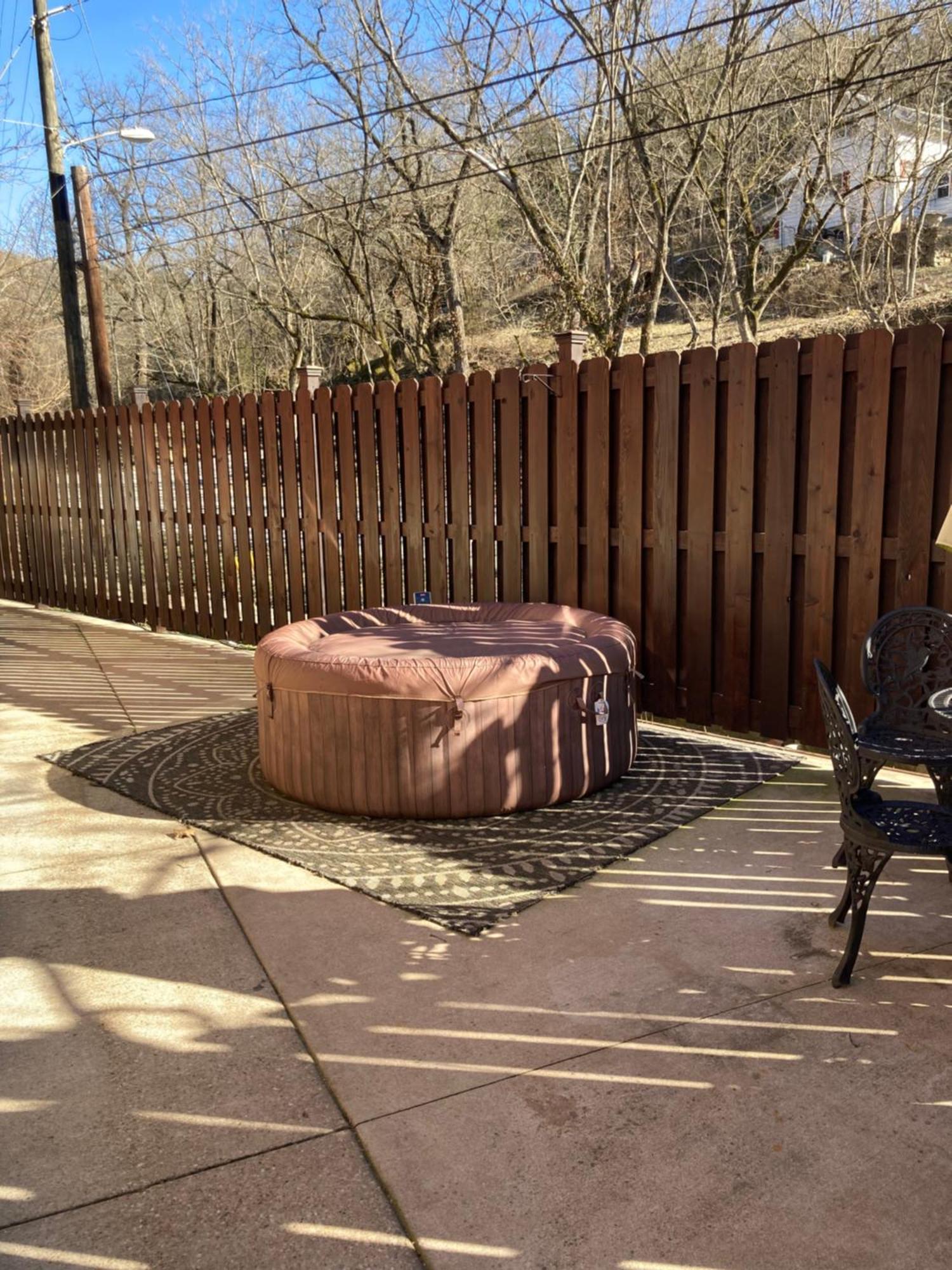 Three-Bedroom Apartment,1498912300:JPEG
