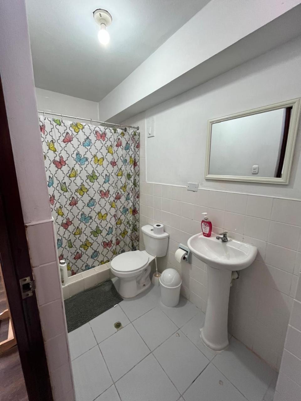 Habitación Familiar con baño privado