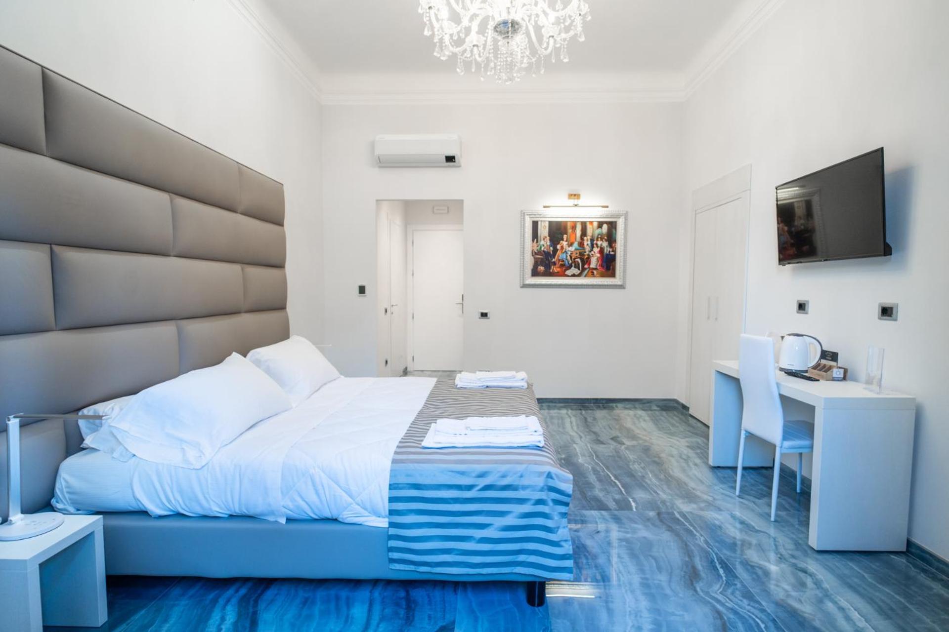 Superior Deluxe Double or Twin Room