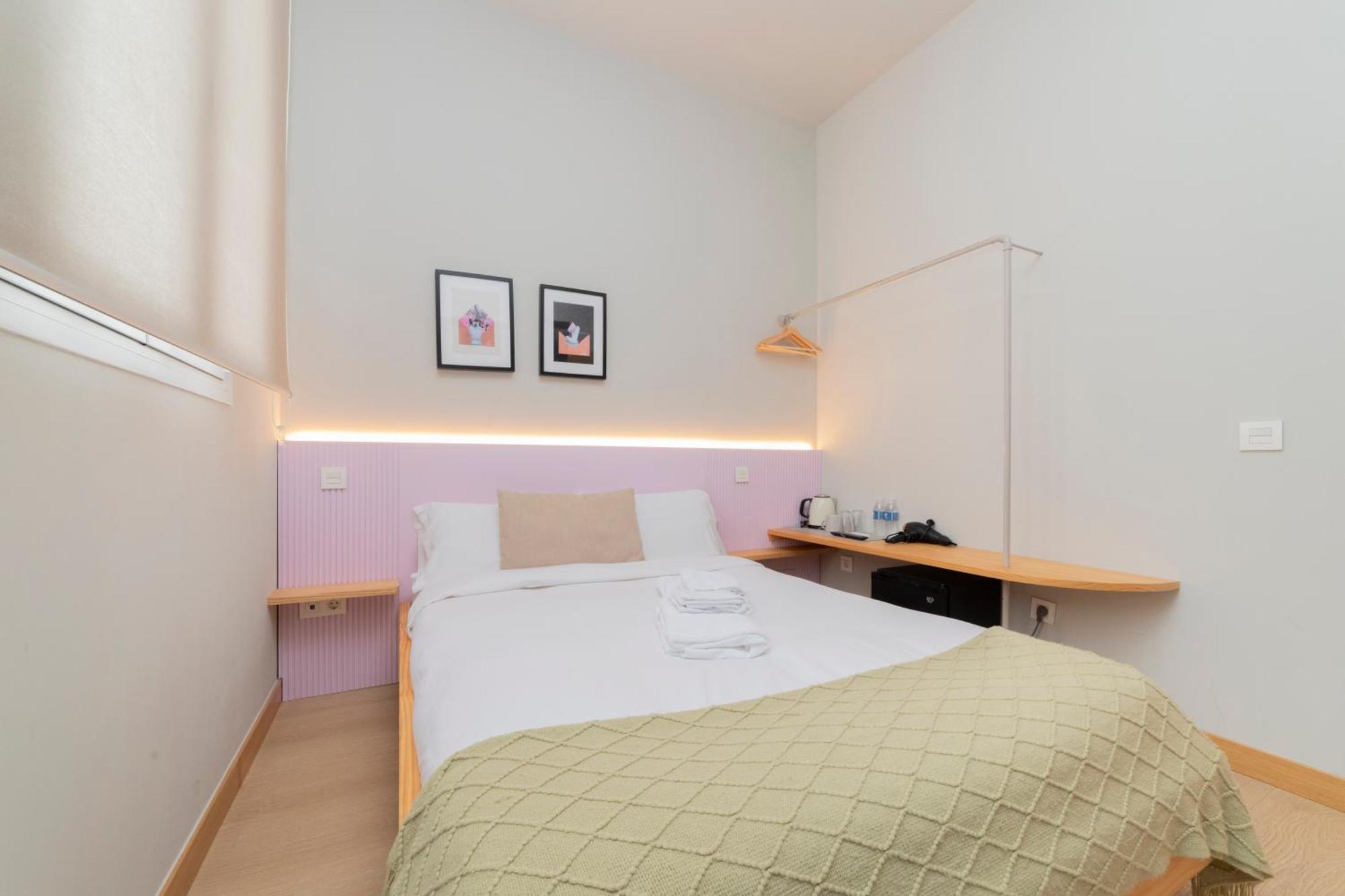 Economy Double Room