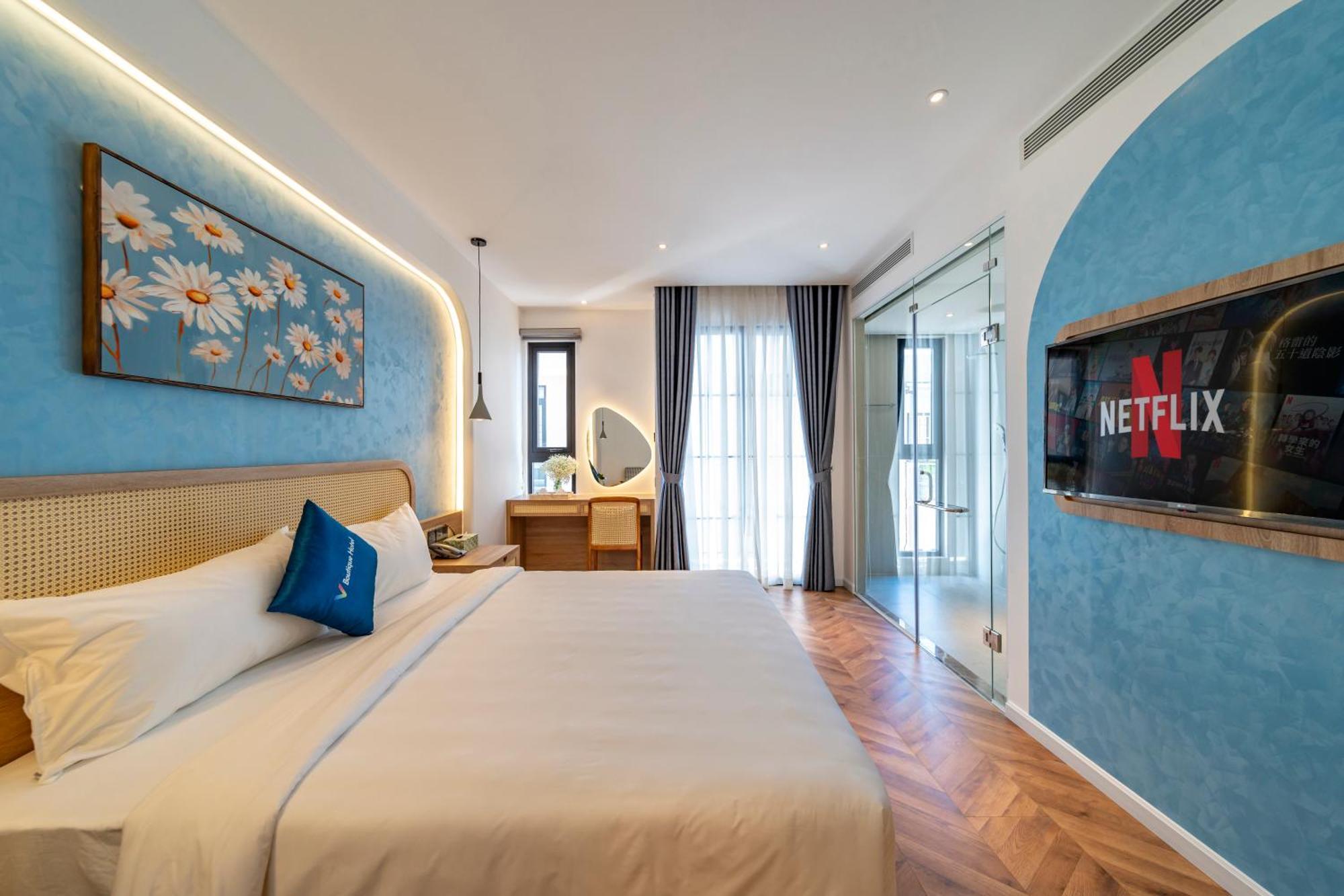 Superior Double Room with Balcony