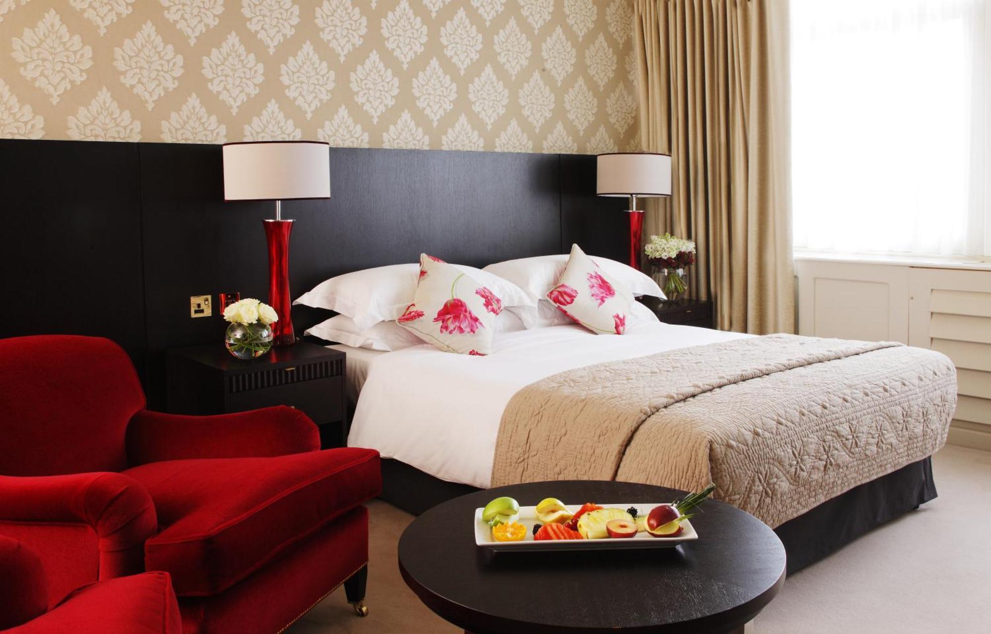 Deluxe Zimmer mit Kingsize-Bett