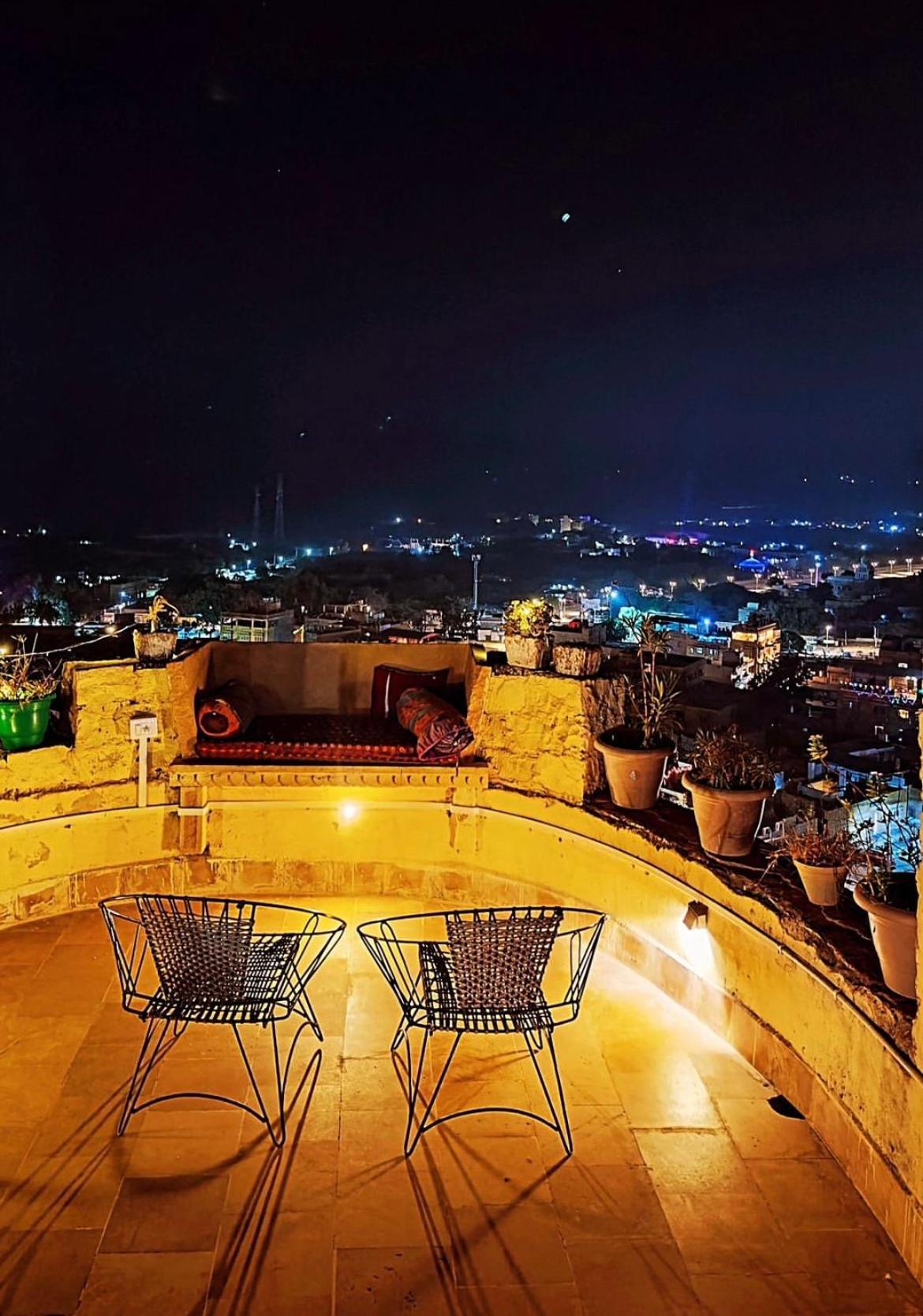 Deluxe Double Room with Castle View