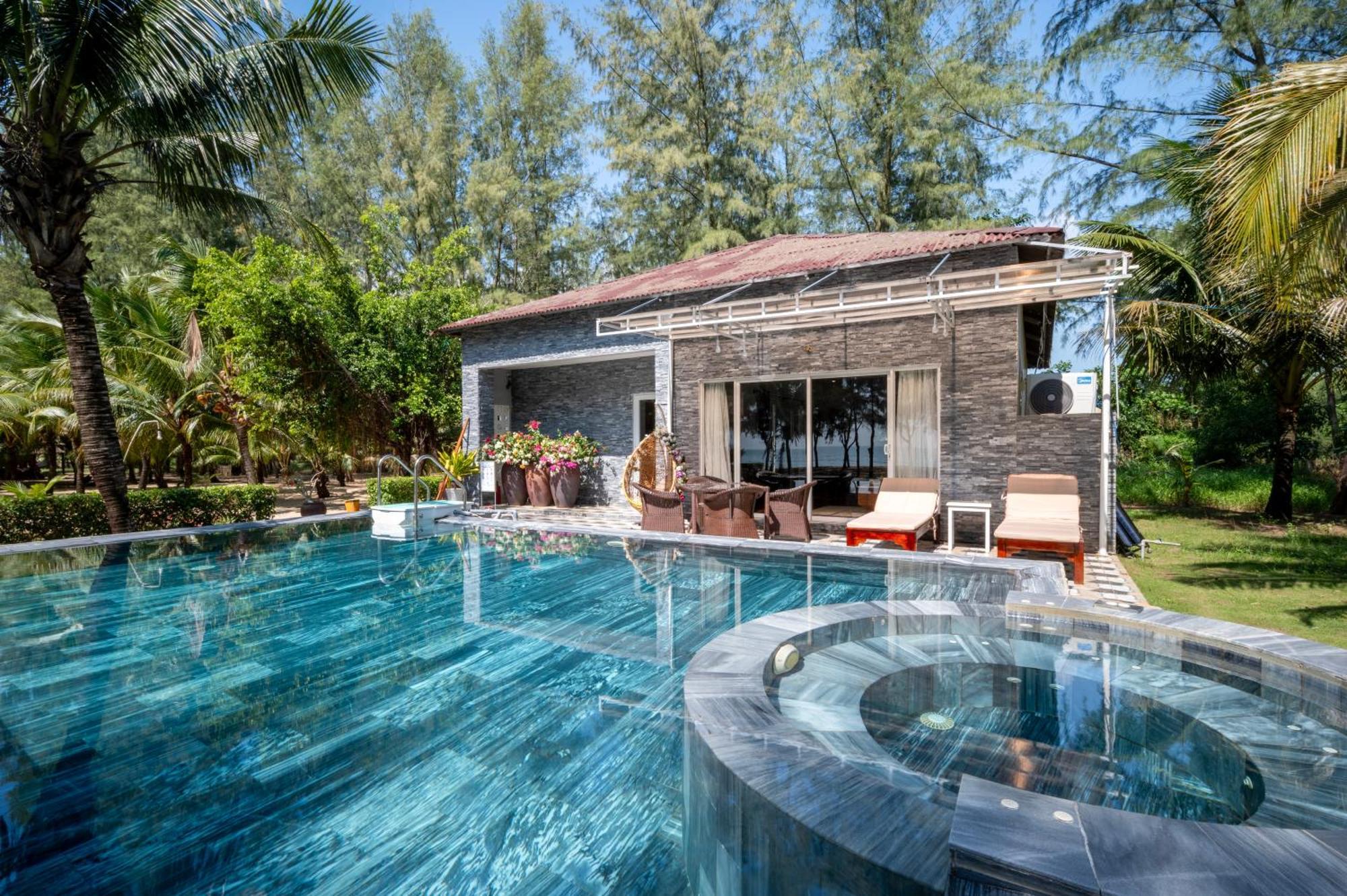 Villa met Eigen Zwembad