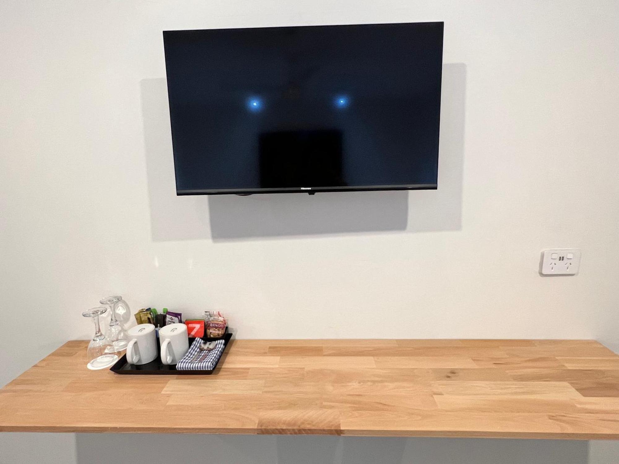Two-Bedroom Apartment,1534949836:JPEG