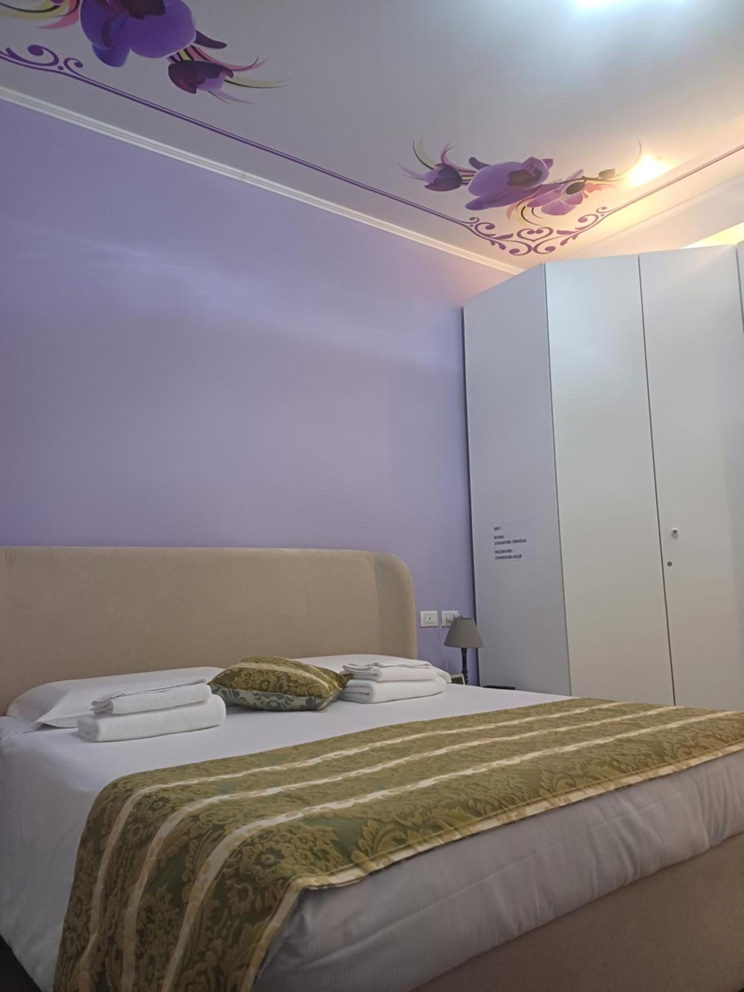 Double Room,1298945899:JPEG