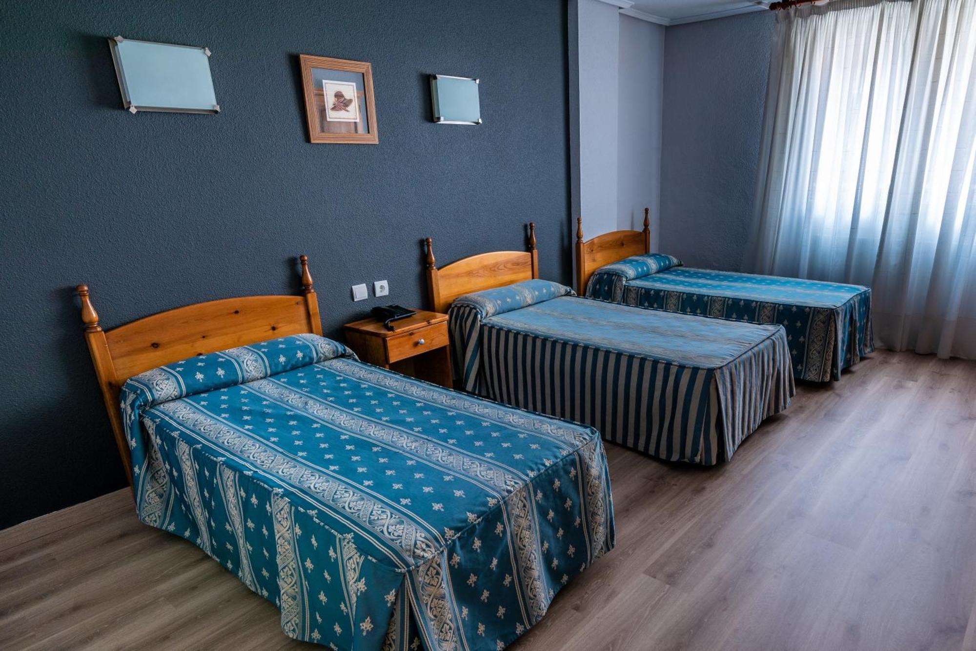 Triple Room,1708152749:JPEG