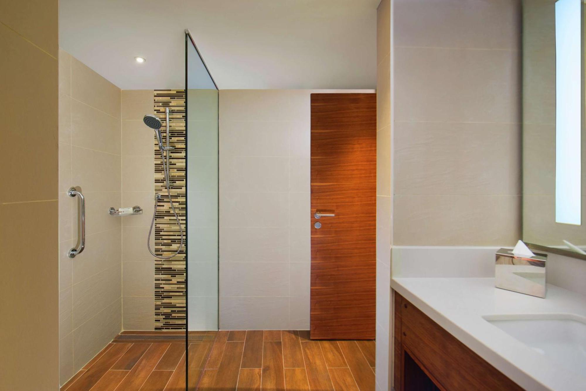 Quarto com Cama King-size