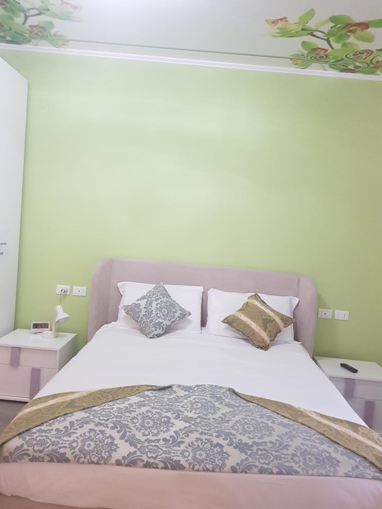 Double Room,1590536363:JPEG