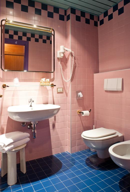 Double or Twin Room,155567867:JPEG