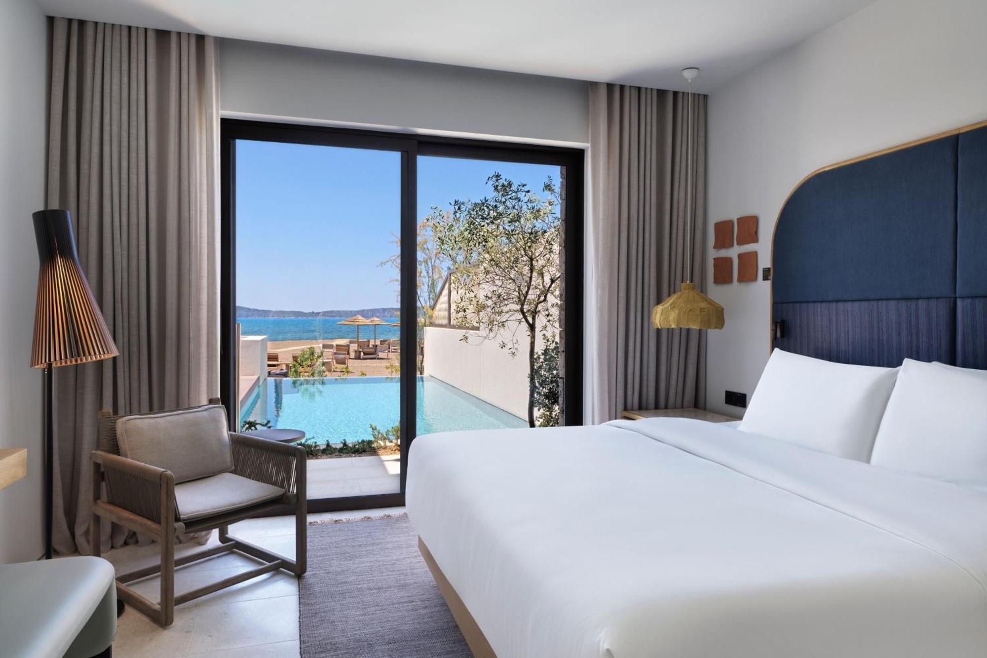 Suite W Infinity am Strand mit 2 Schlafzimmern, Meerblick und Terrasse