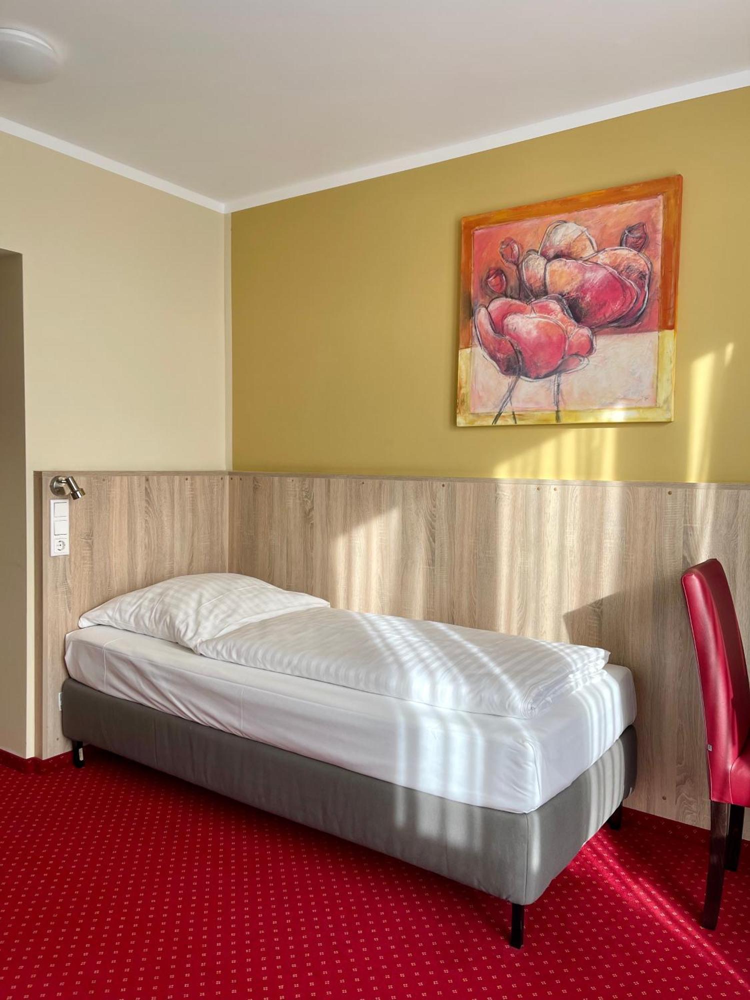 Single Room Balcony