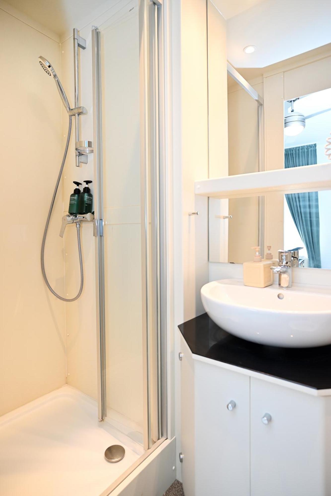 Tweepersoonskamer met Eigen Badkamer