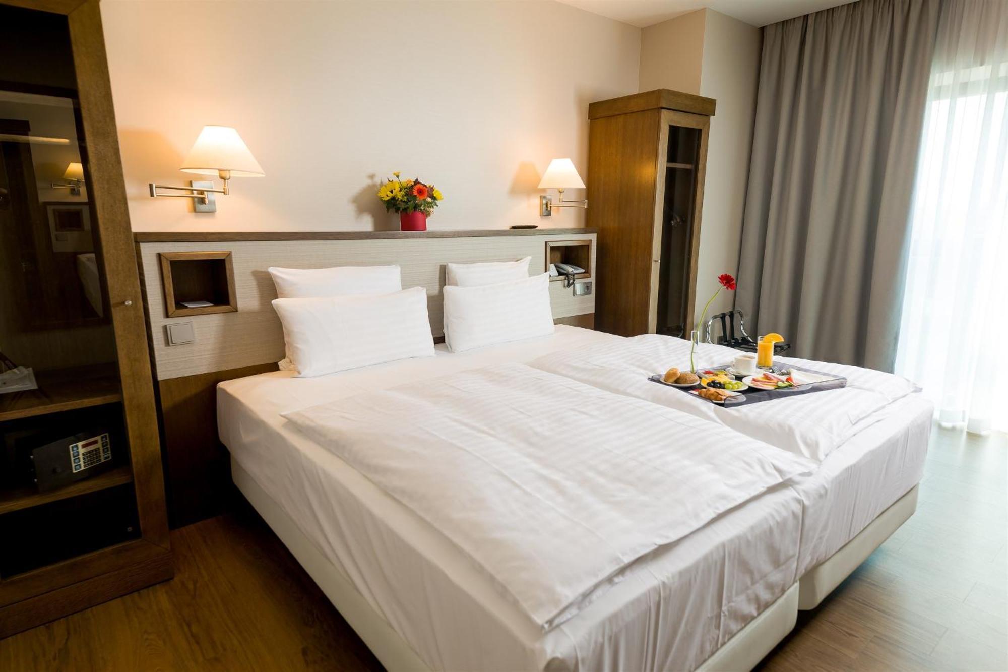 Standard Twin Room,1277745001:JPEG