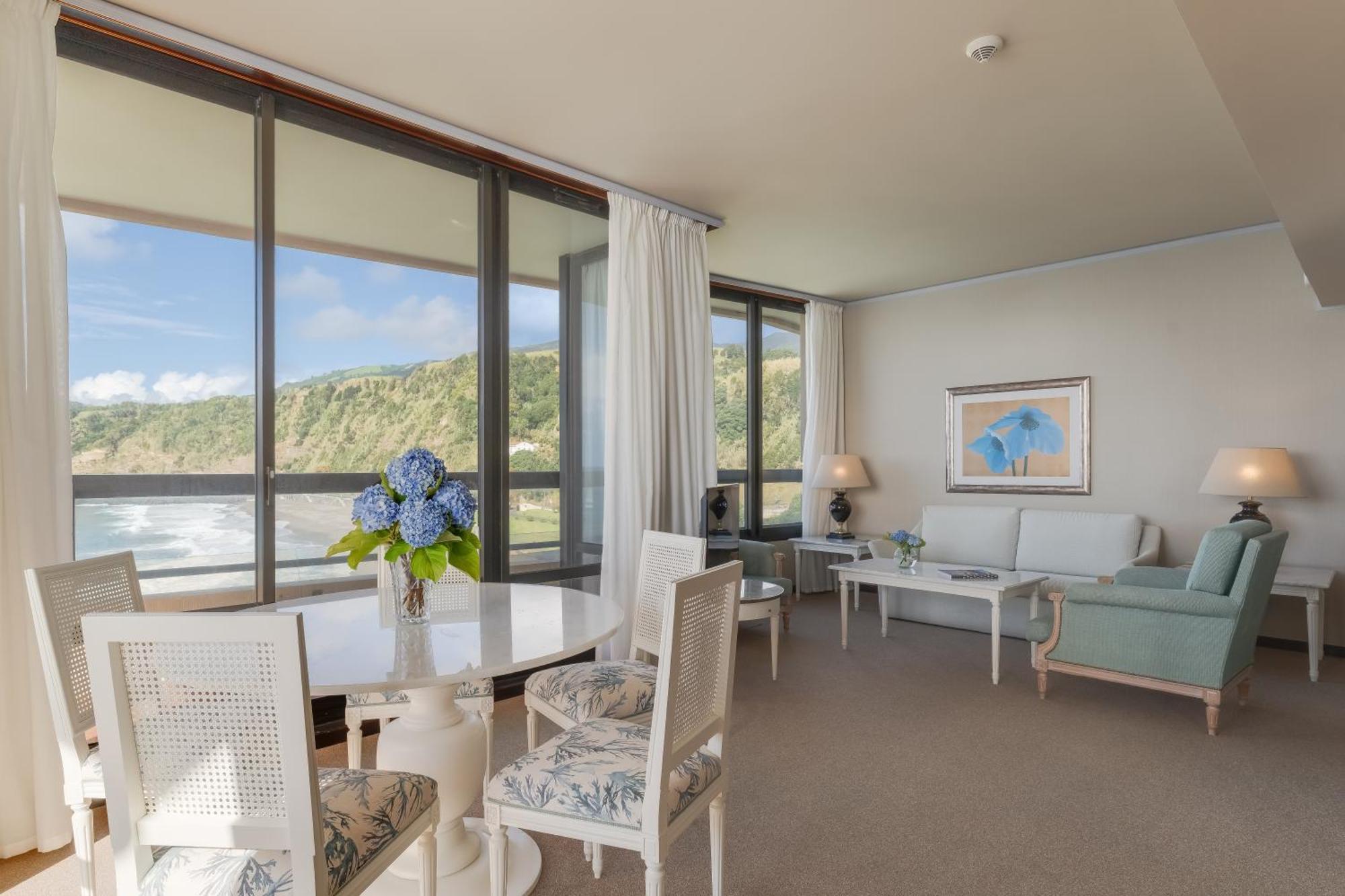 Senior Suite with Sea View,1572635510:JPEG