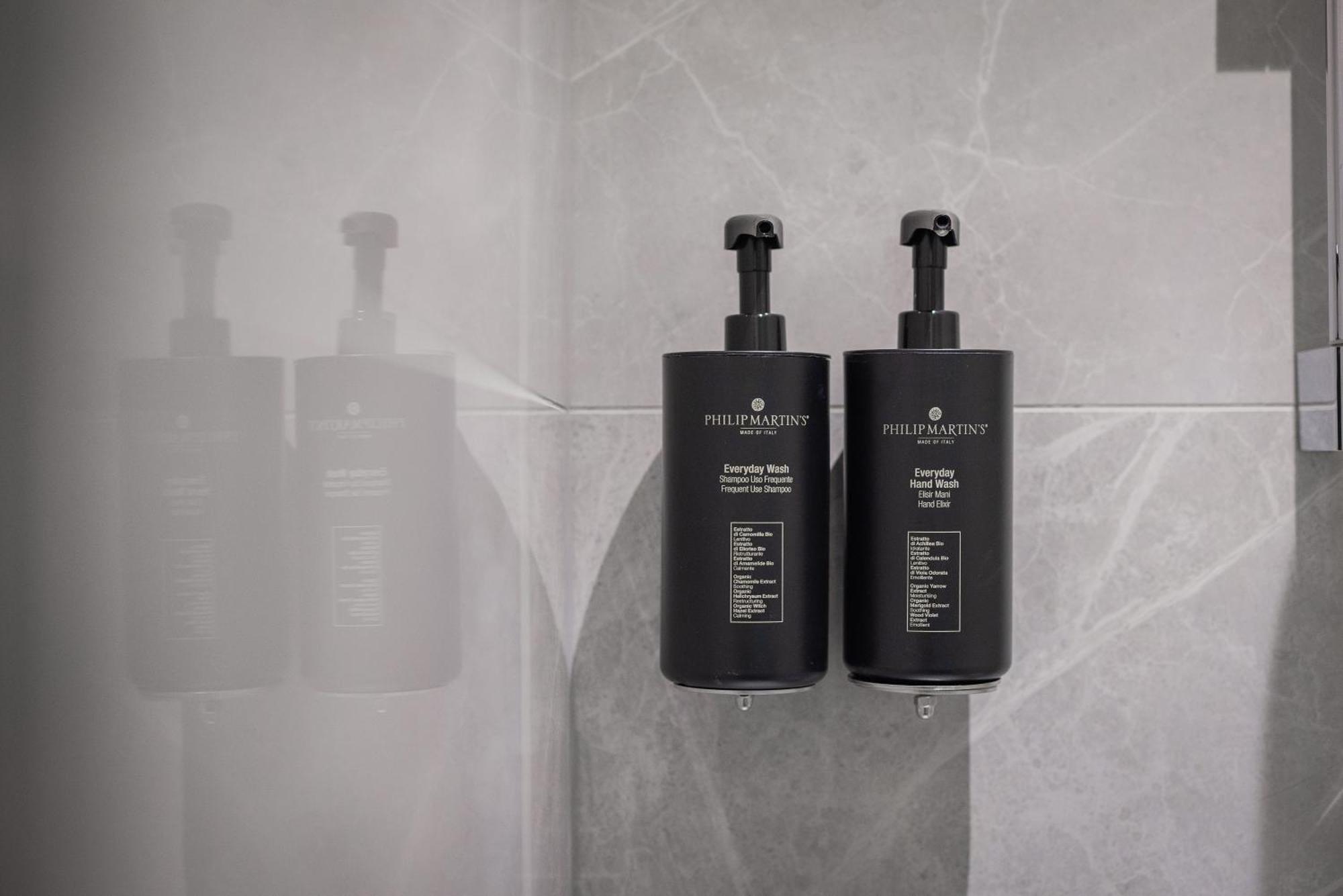 Deluxe Double Room,1577038046:JPEG