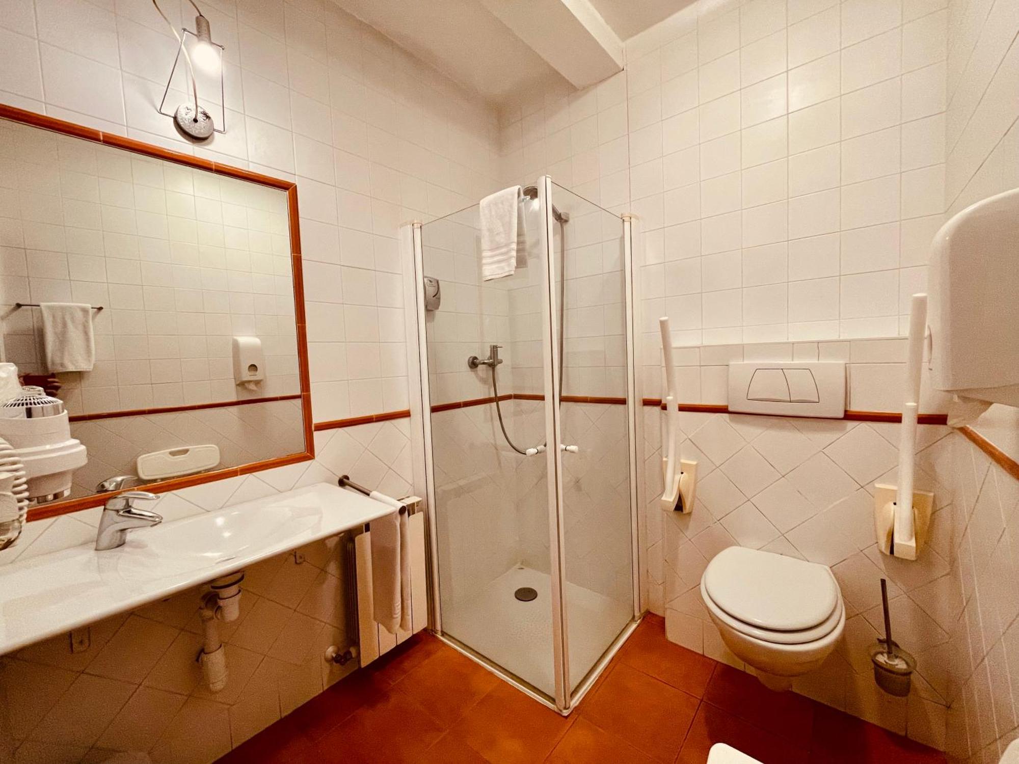 Habitación Individual Económica