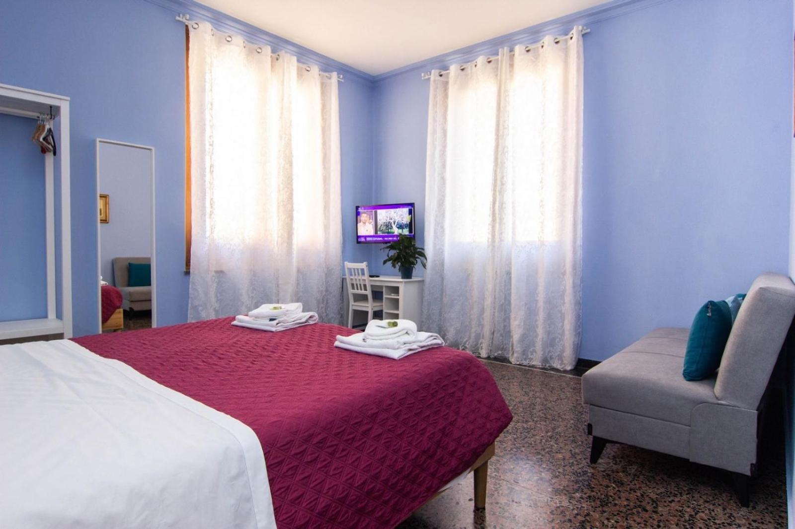 Double Room Private Bathroom