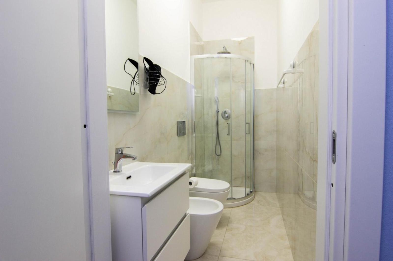 Family Room Private Bathroom