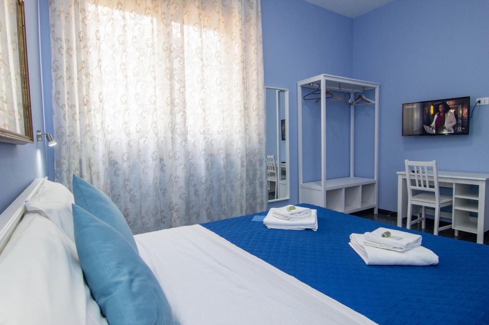 Double Room Private Bathroom