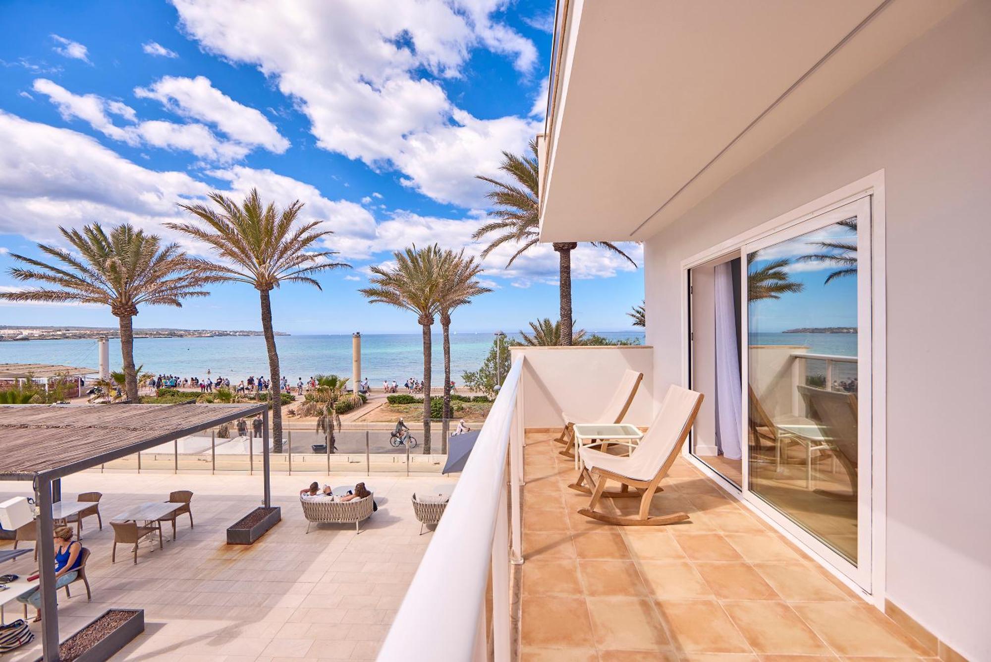 Junior Suite Side Sea View