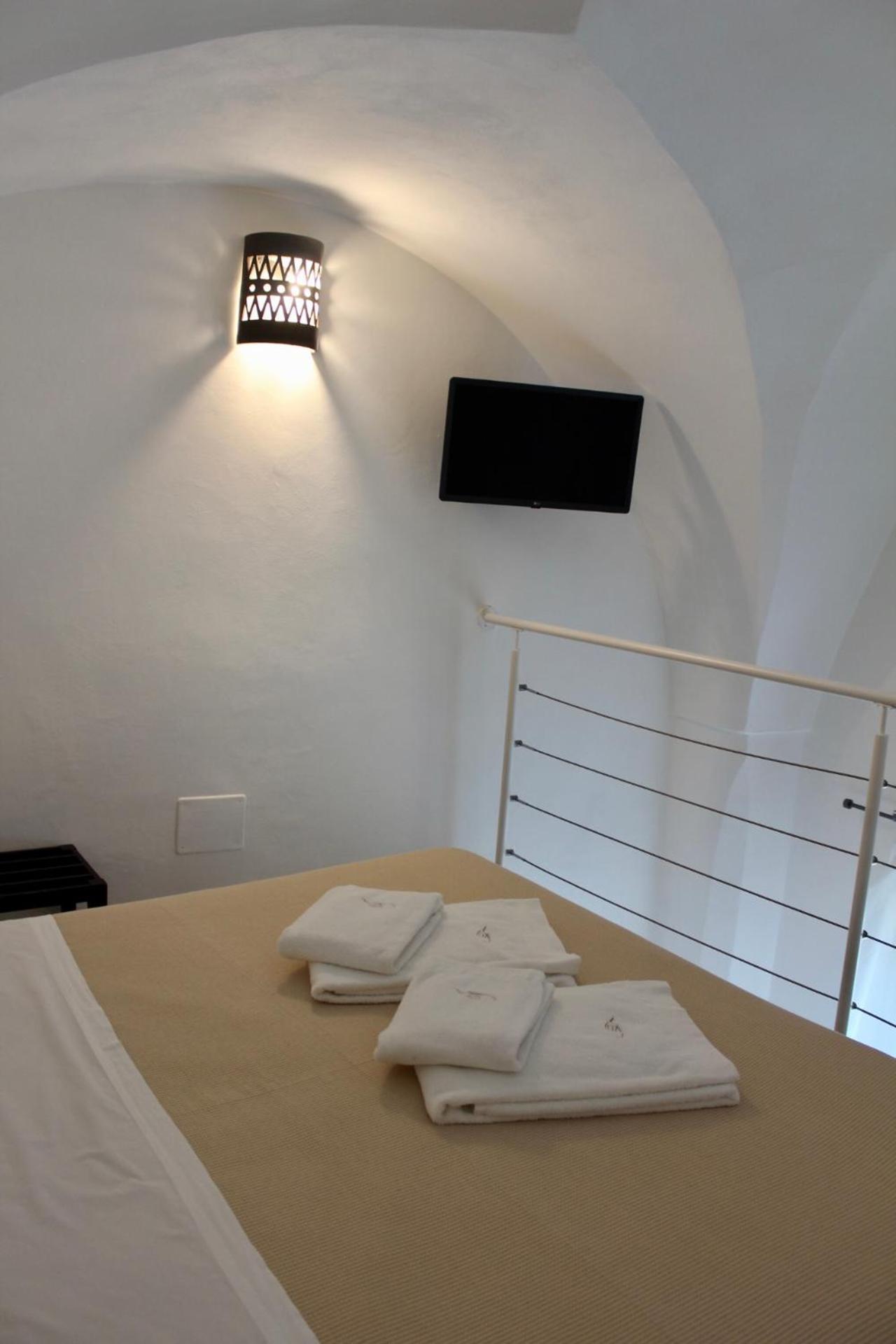 Double or Twin Room Extra Bed