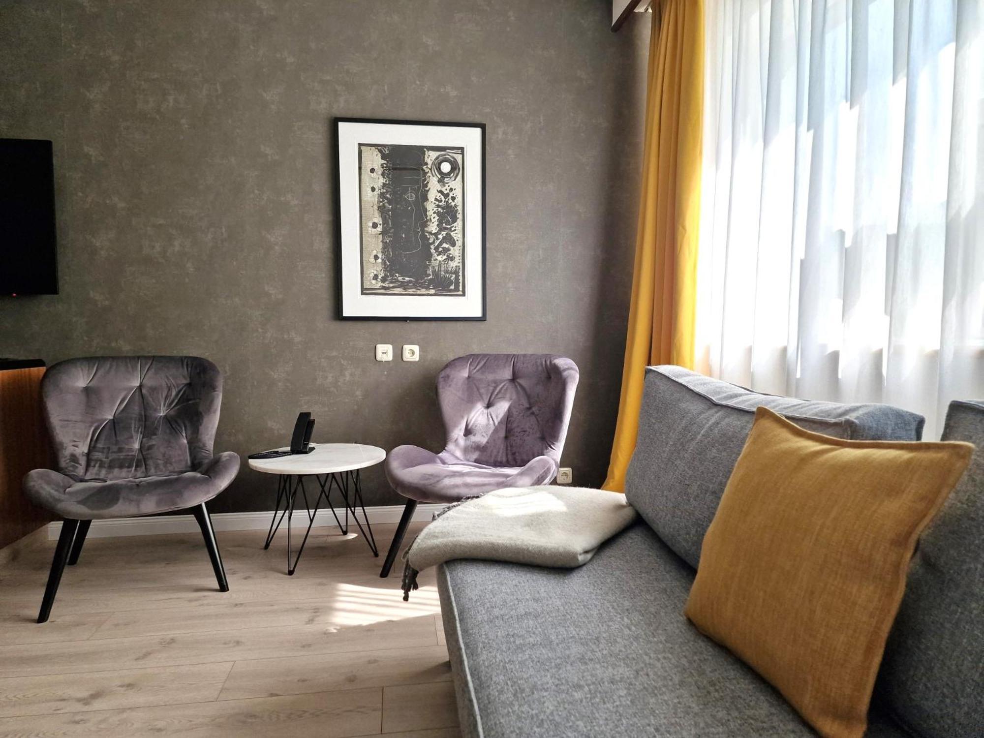 Quarto Triplo Standard
