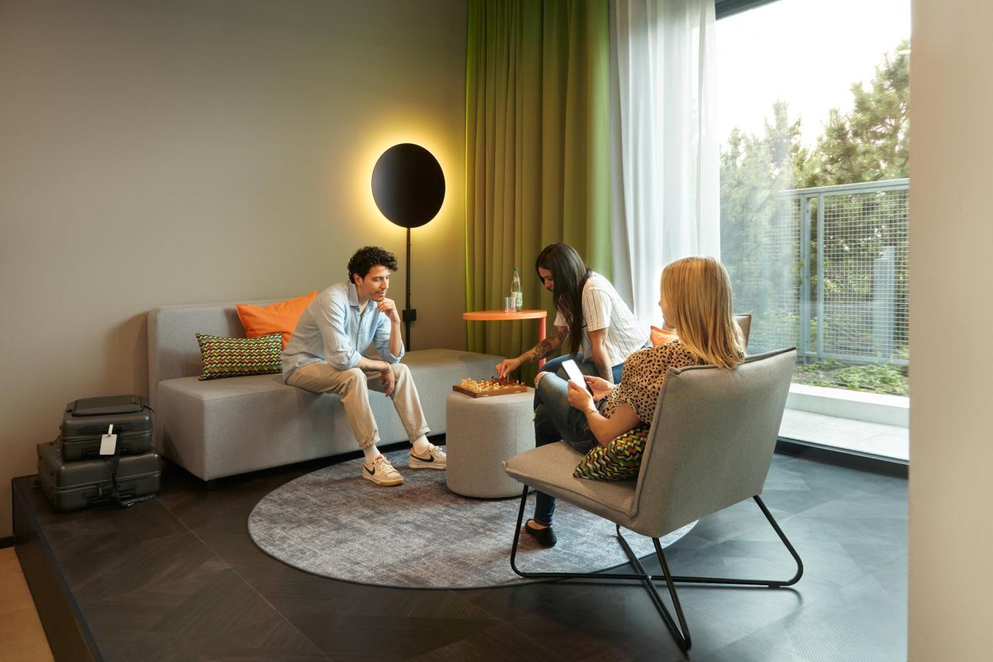 Suite City View