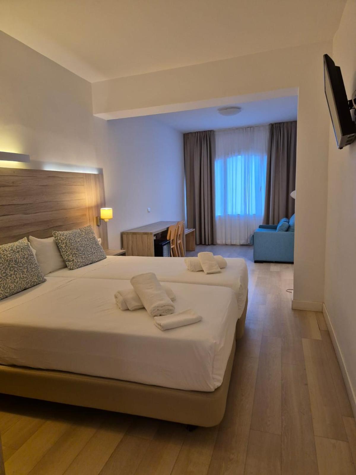 Twin Room without Balcony,1606075293:JPEG