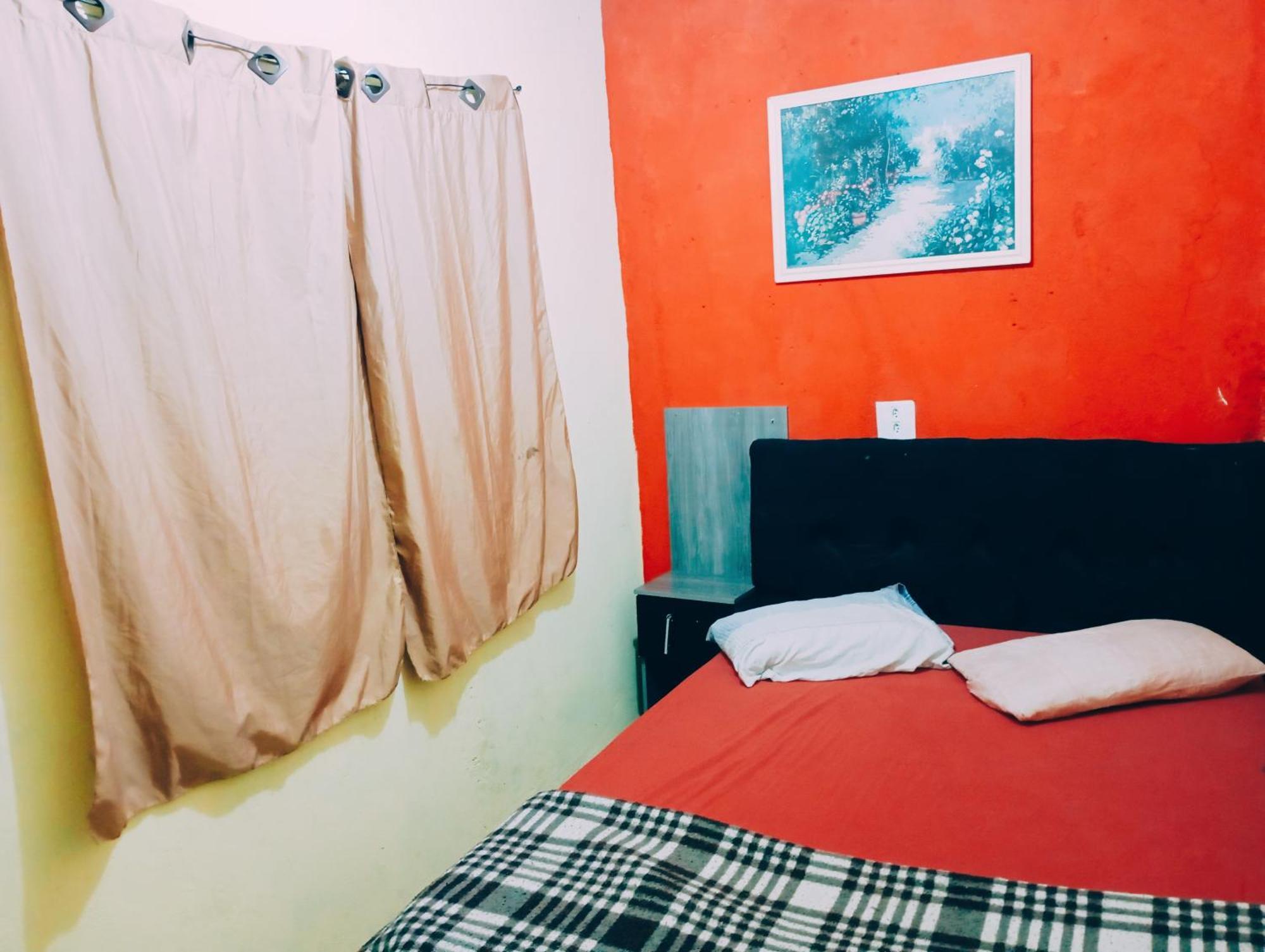 Quarto Duplo com Banheiro Compartilhado