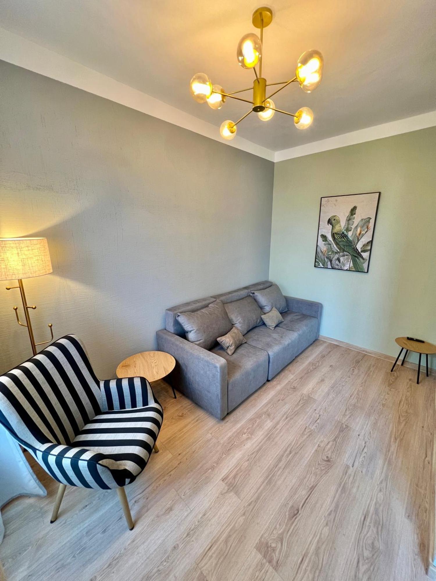 Deluxe Apartment,1644407867:JPEG