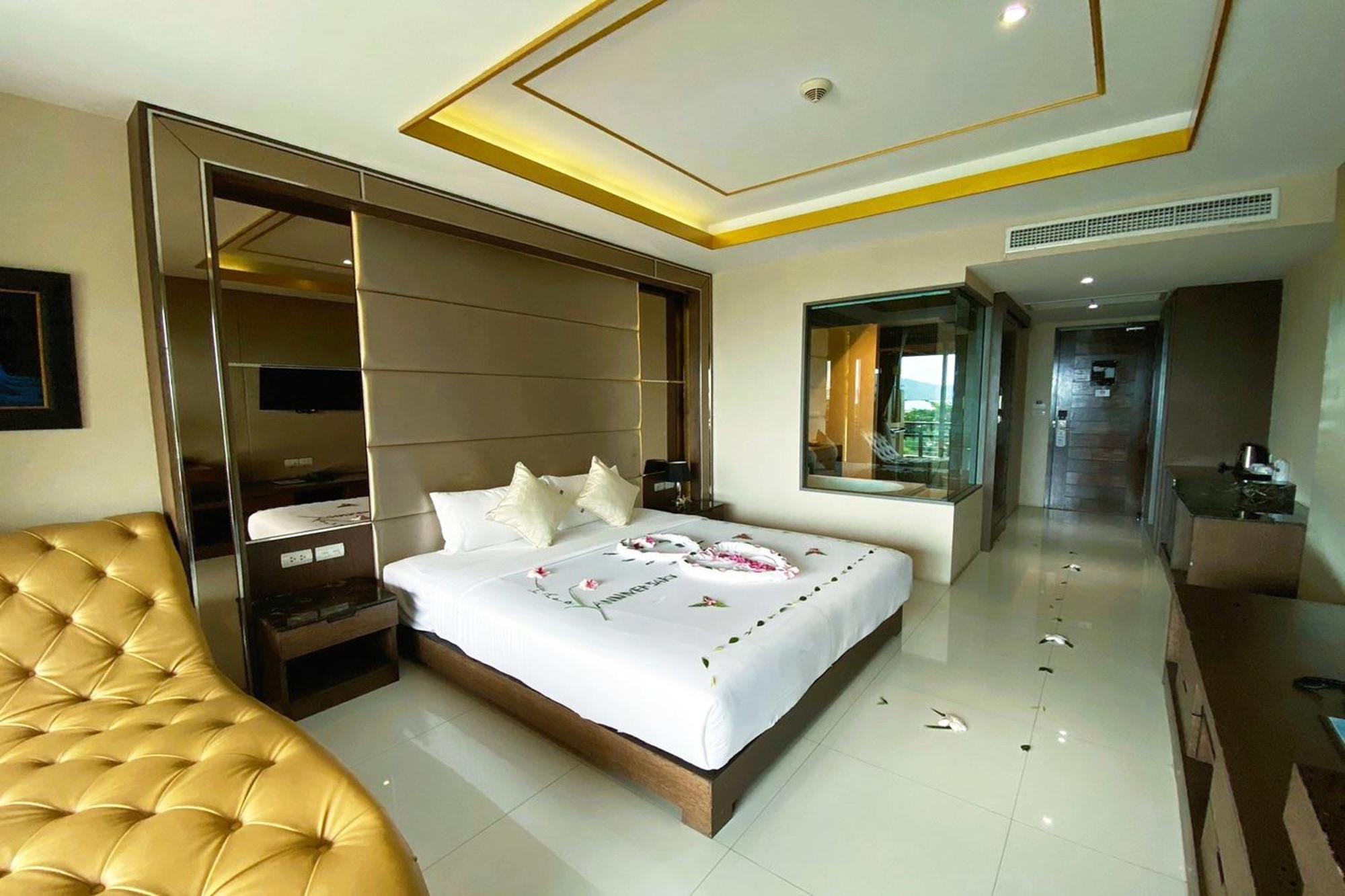 Executive Suite
