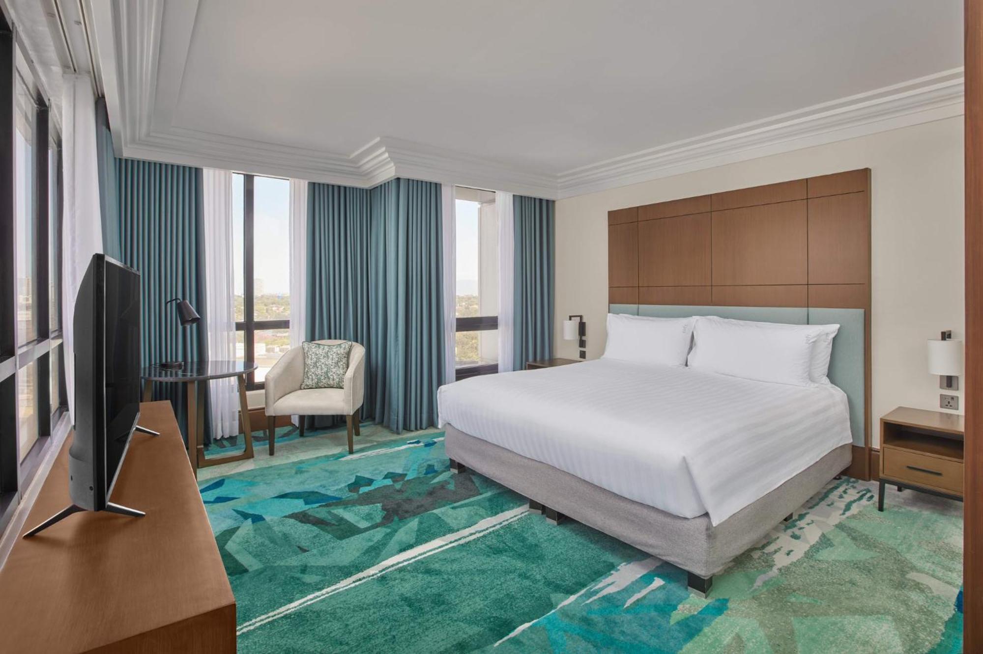 Two-Bedroom Suite,1614781398:JPEG