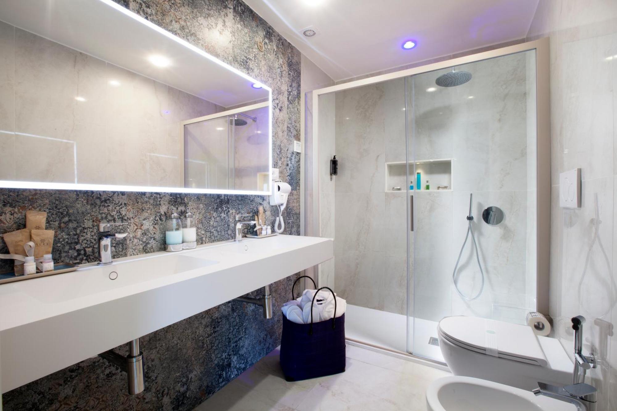 Comfort Quadruple Room