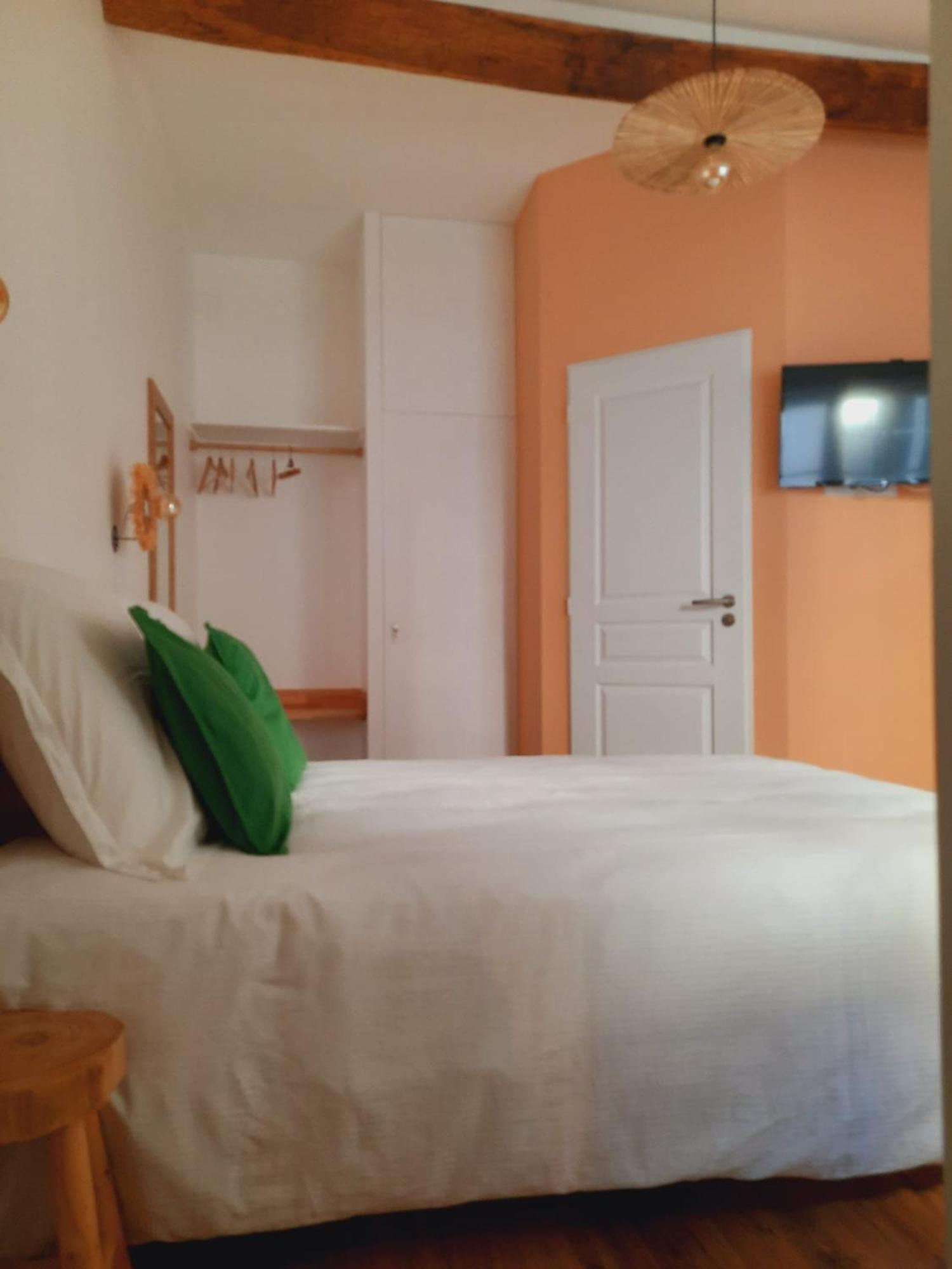 Double Room,1617760901:JPEG