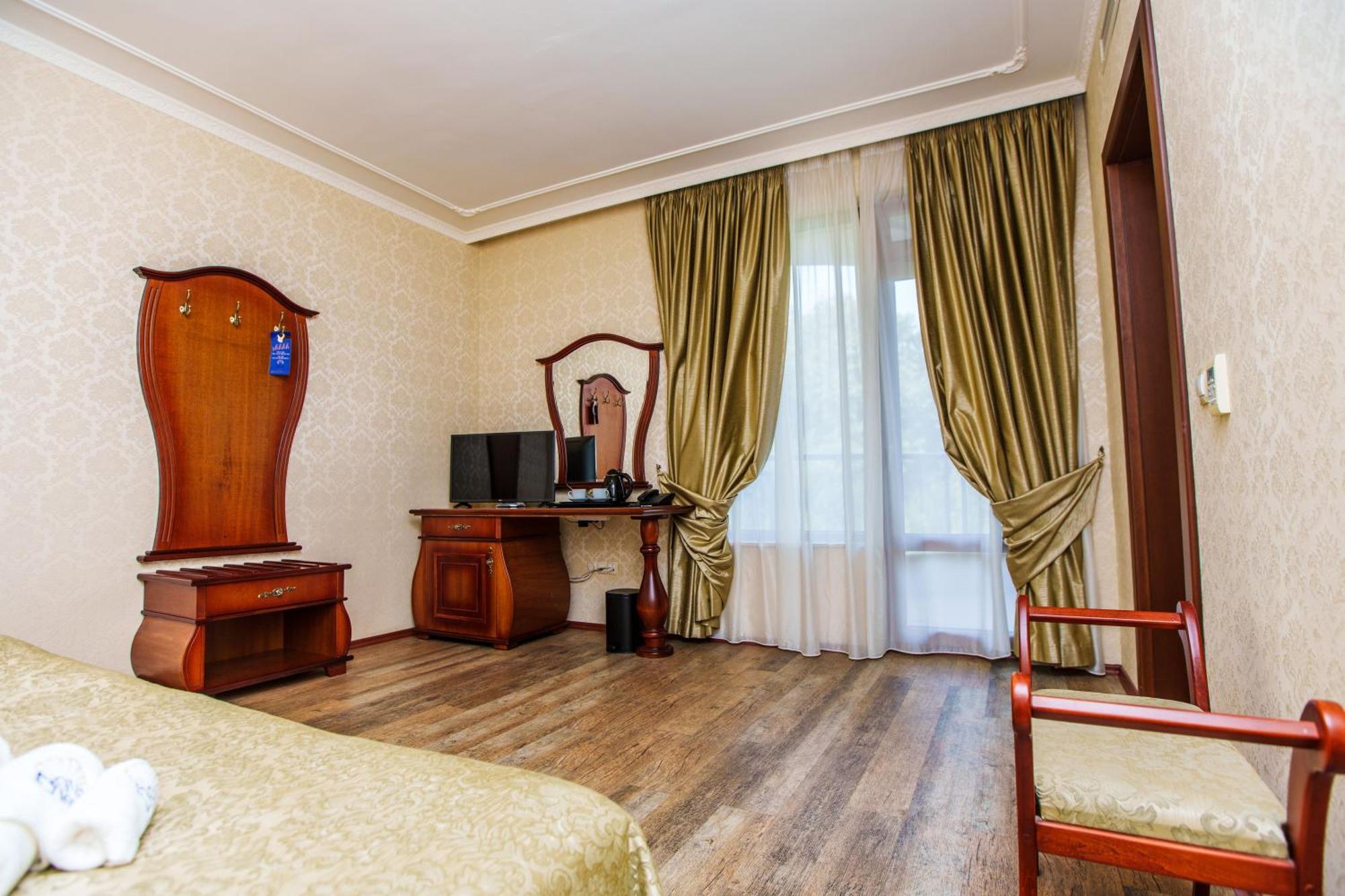Twin Room with Terrace
