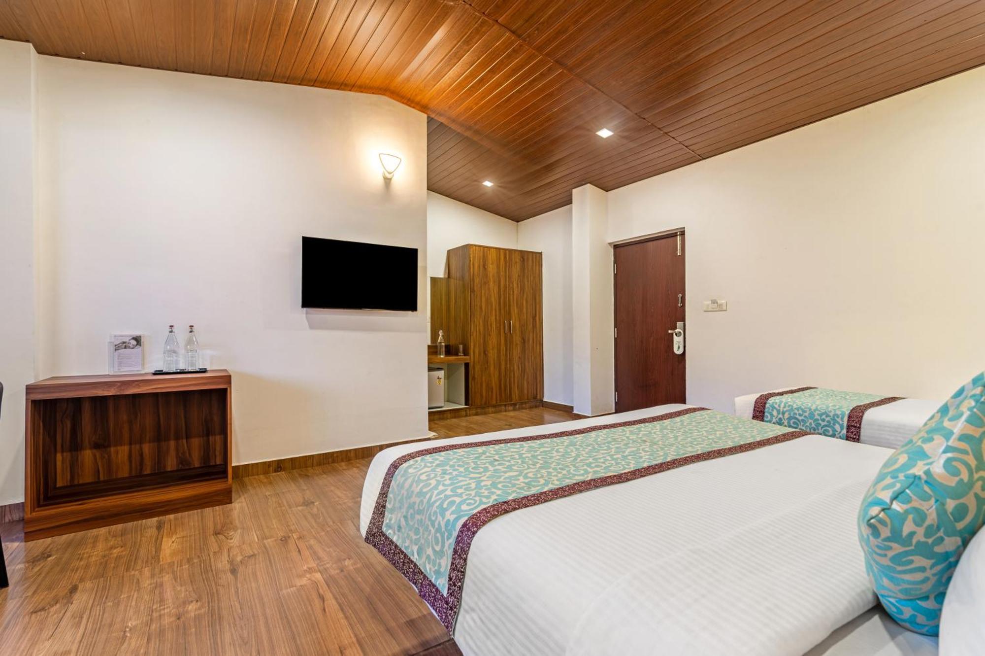Mountain View Classic Room
