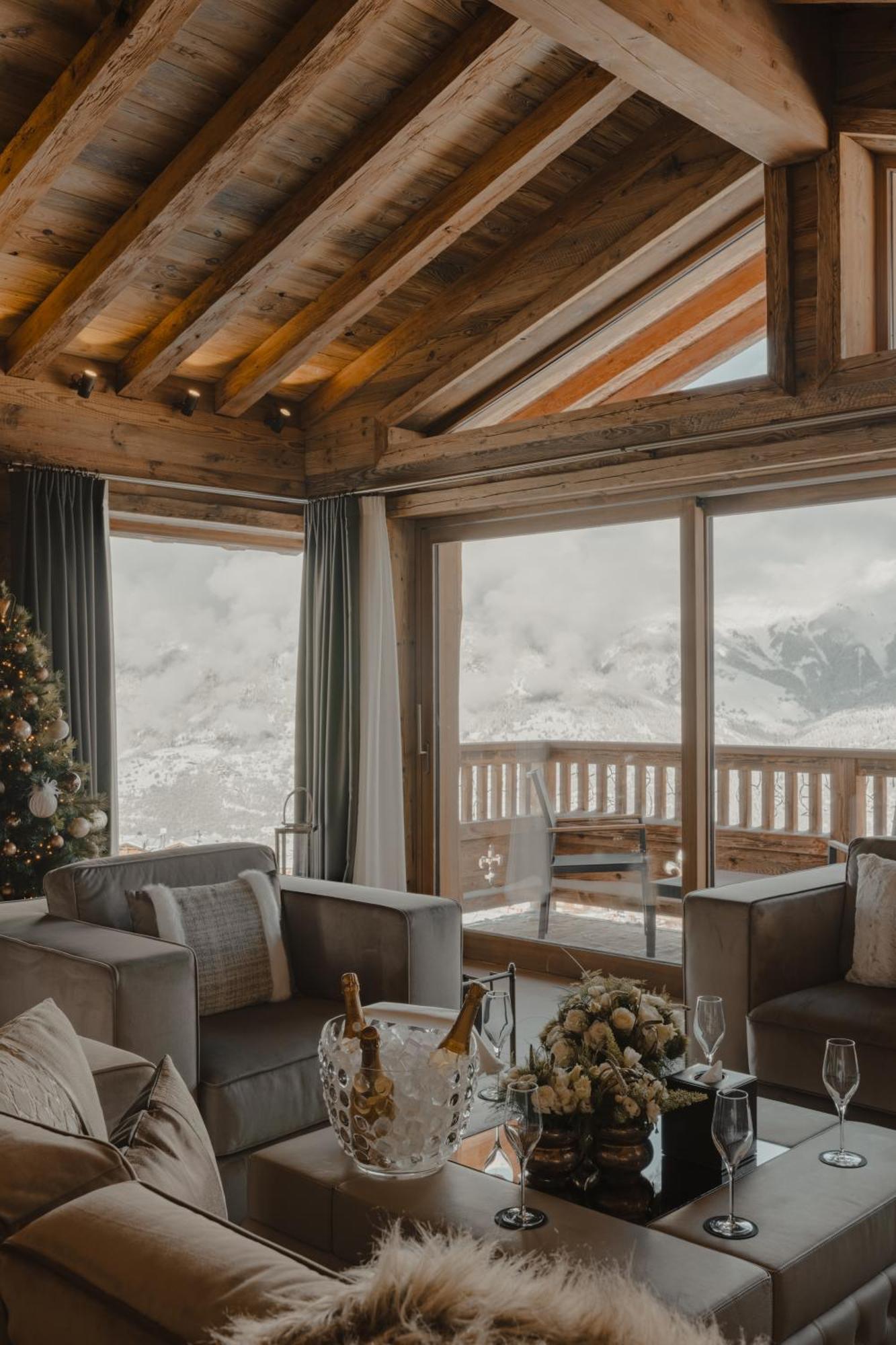 Four Bedroom Prestige Chalet
