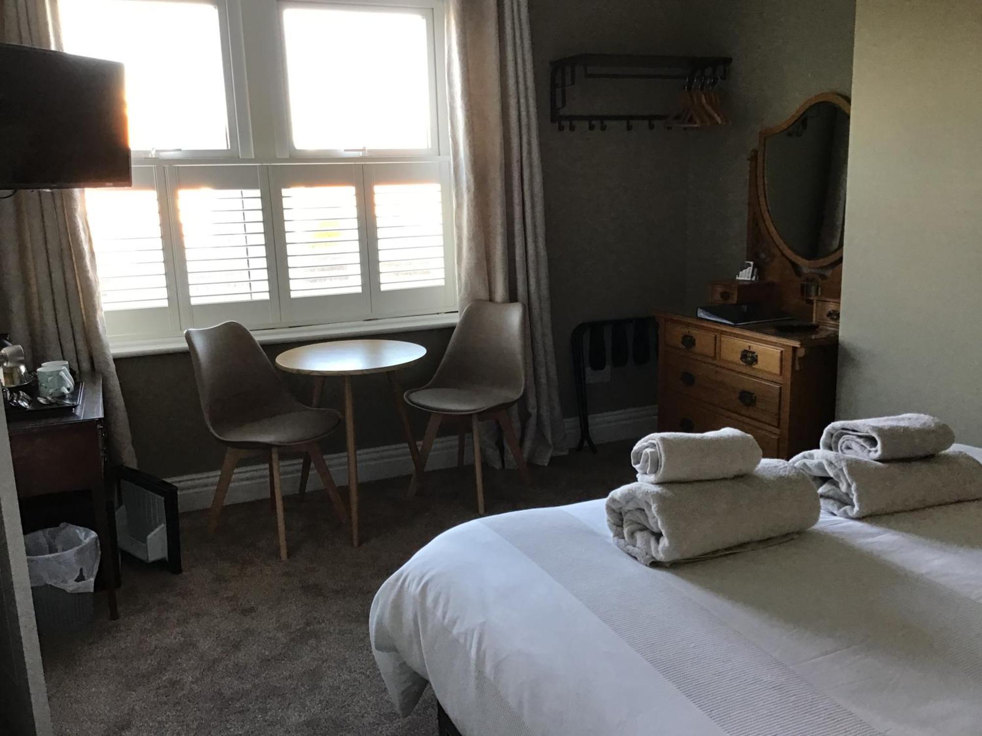 Standard King Room