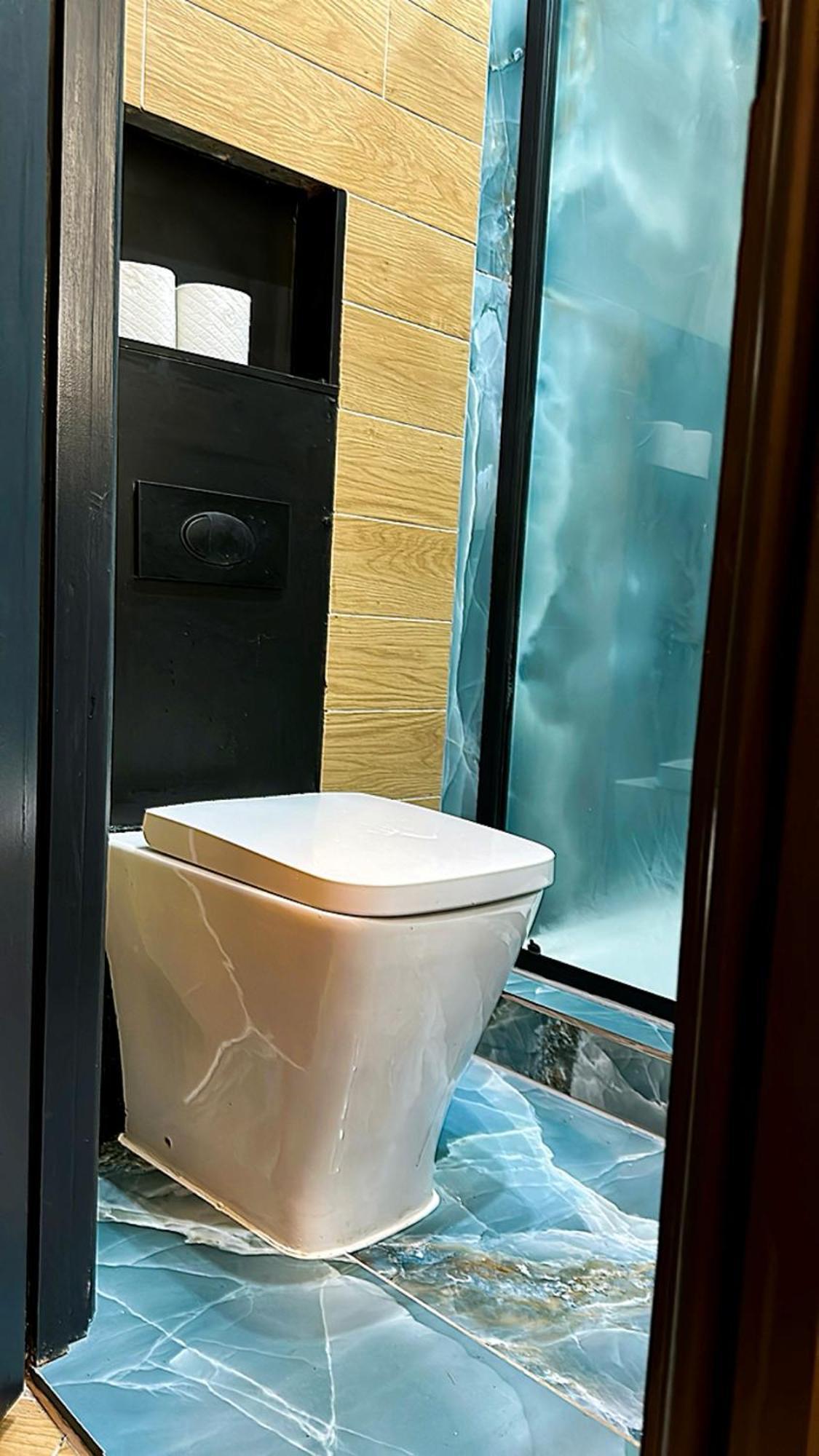 Deluxe Double Room with Shower