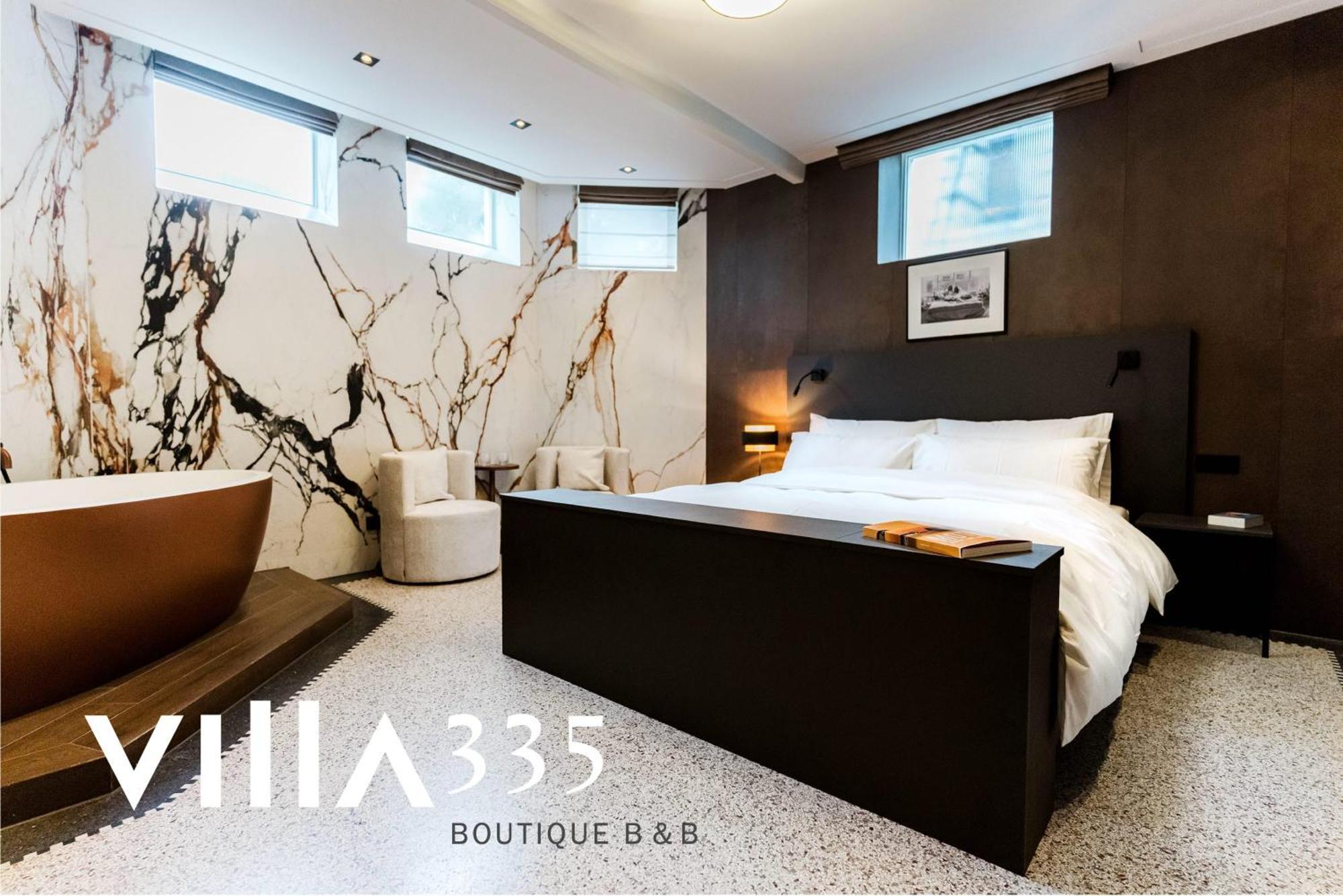 Deluxe Double Room Bath,1640333321:JPEG