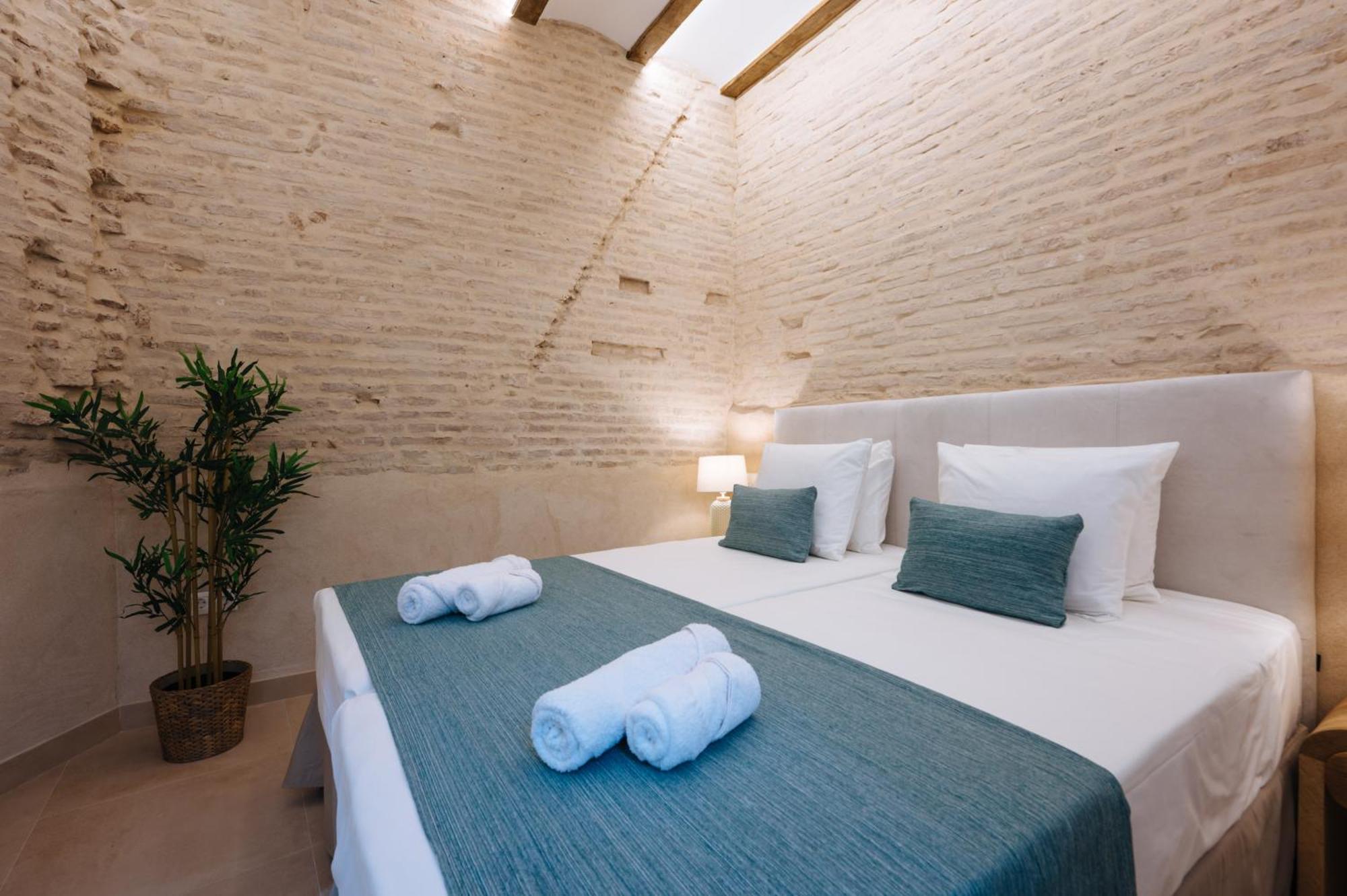 Double Inner Room