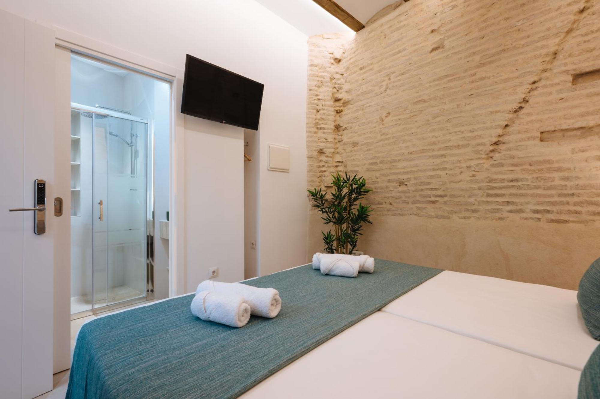 Double Inner Room