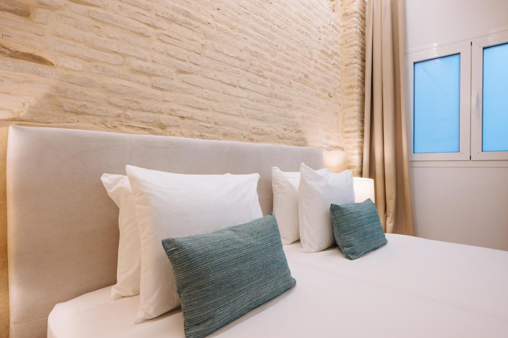 Double Inner Room