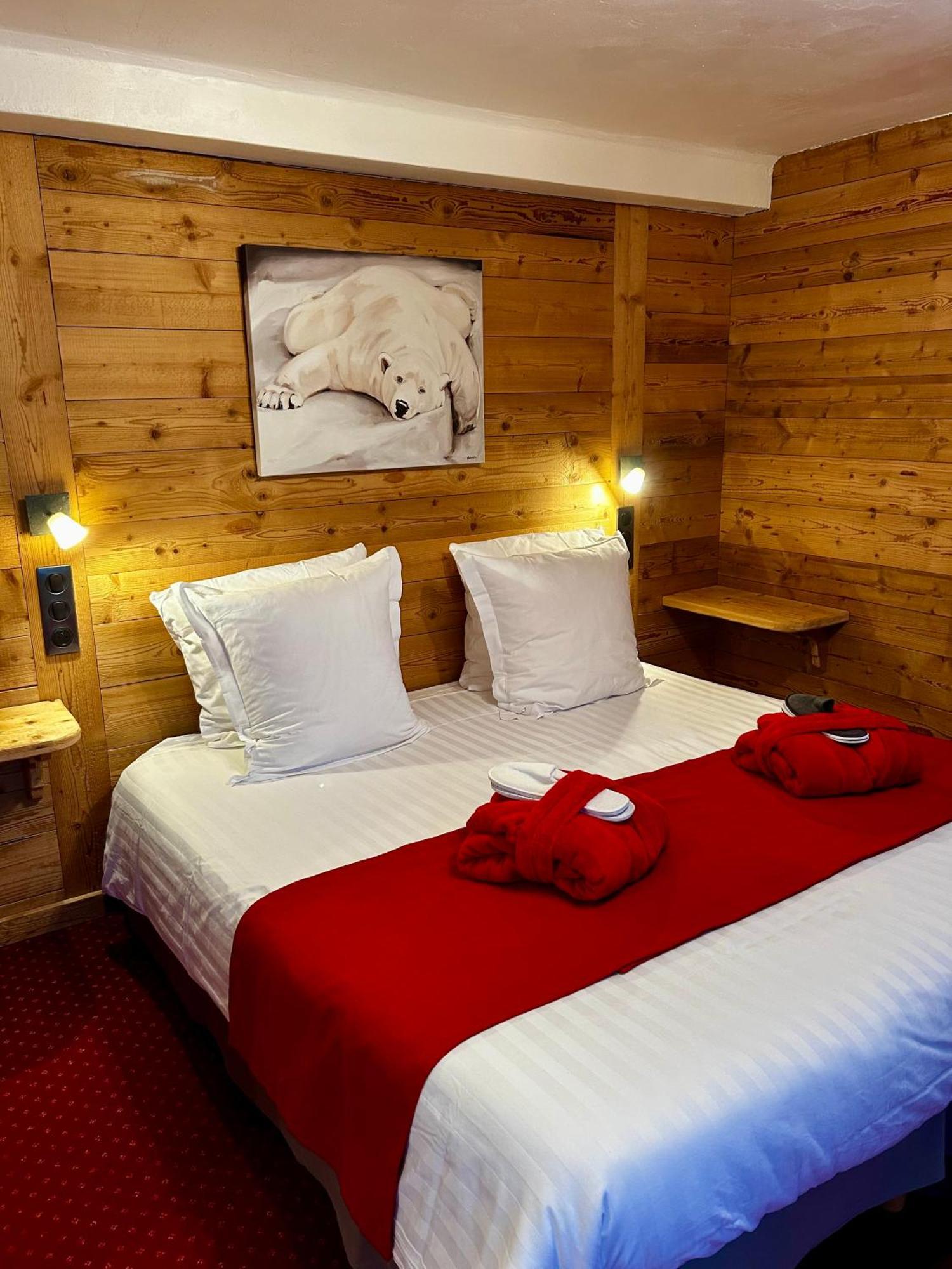 Double or Twin Room Mountain View